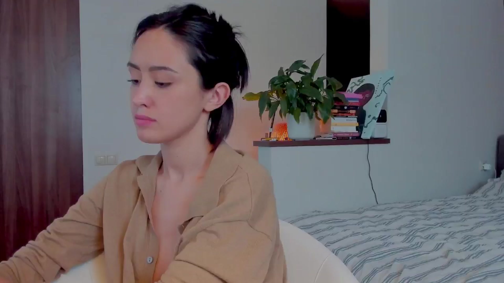Gallery image thumbnail from AlexaGirl1's myfreecams stream on, 06/18/2024, 11:09 image 19 of 20