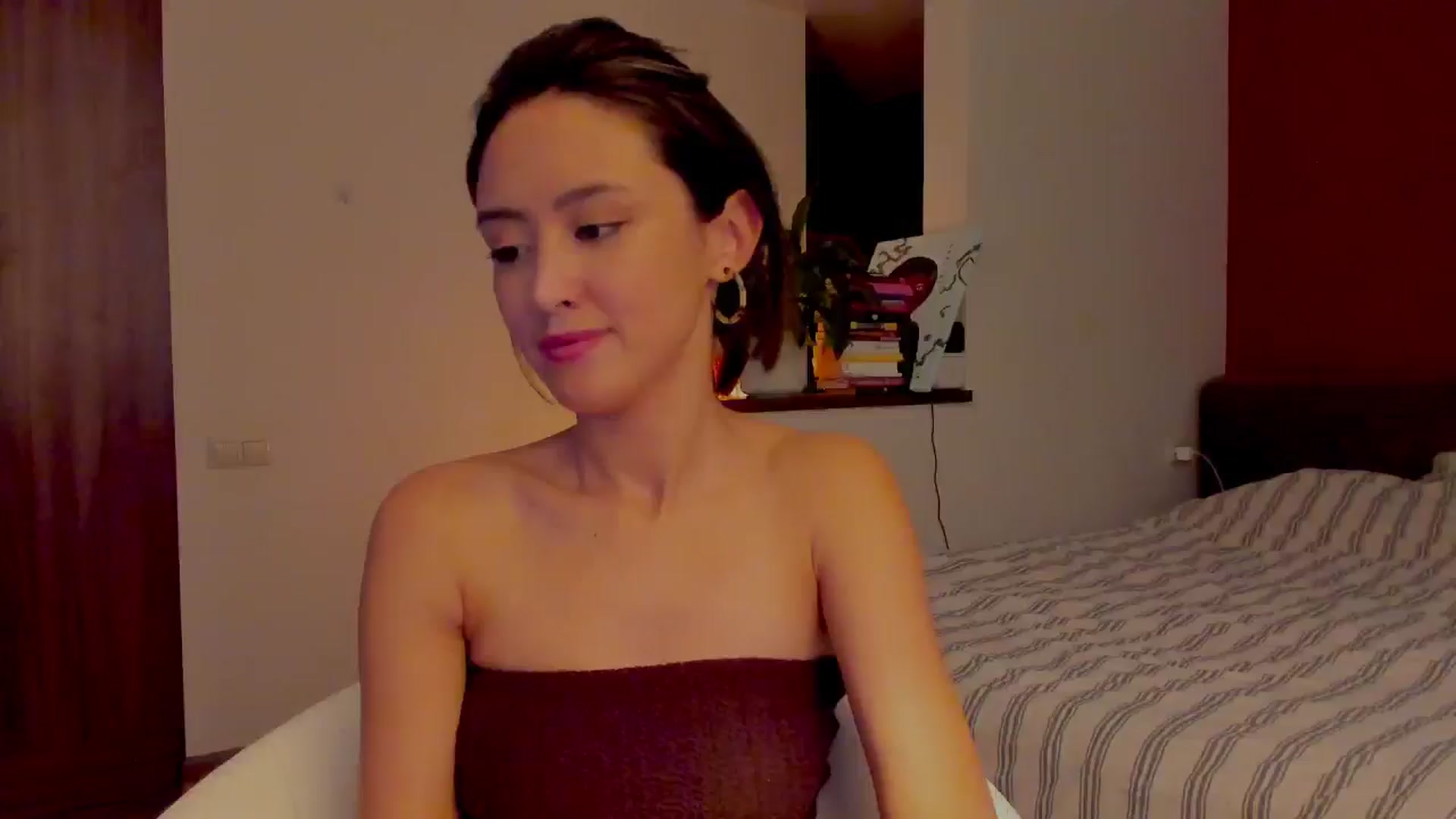 Gallery image thumbnail from AlexaGirl1's myfreecams stream on, 06/26/2024, 16:33 image 3 of 20