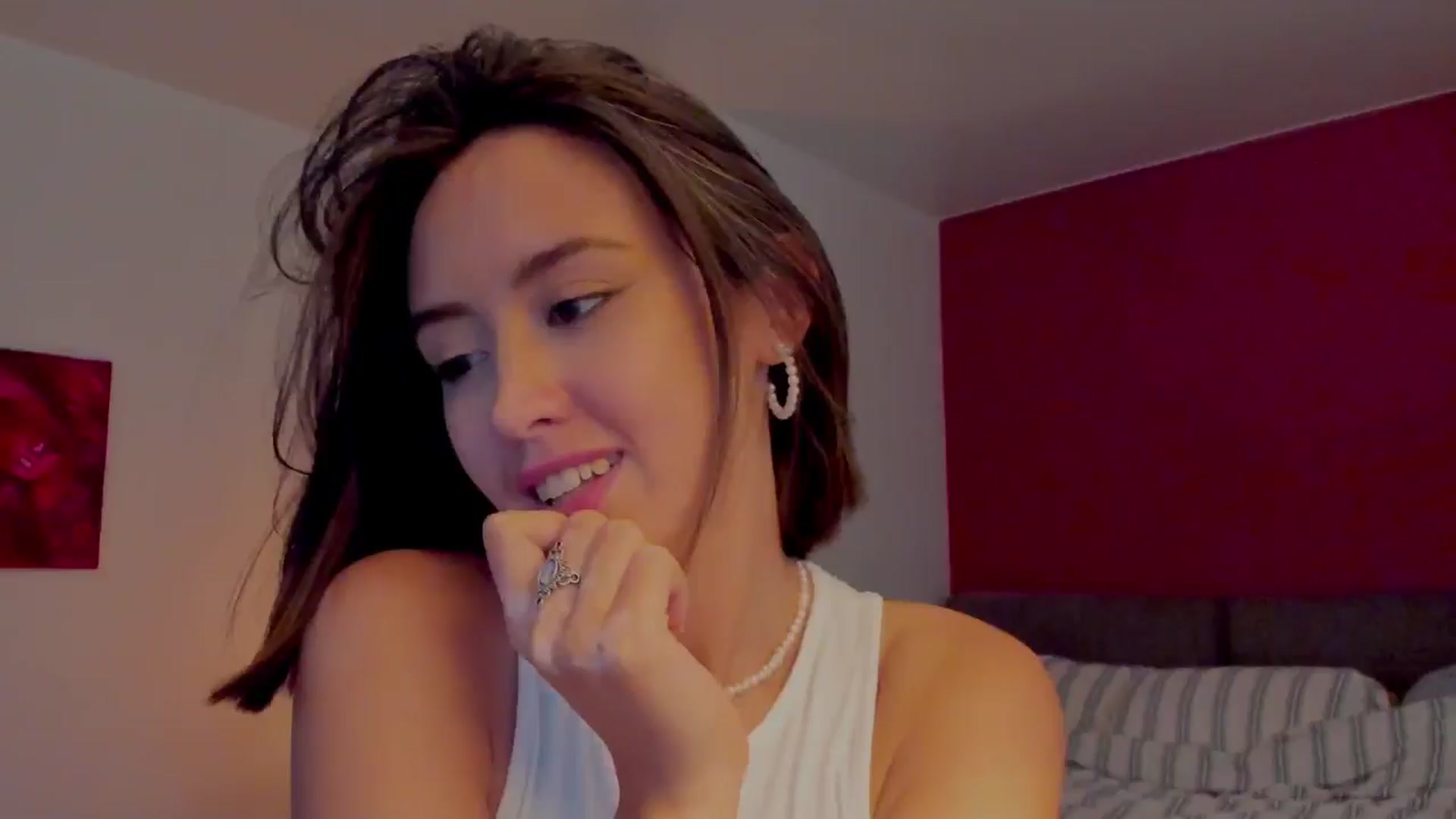 Gallery image thumbnail from AlexaGirl1's myfreecams stream on, 07/29/2024, 15:46 image 6 of 20