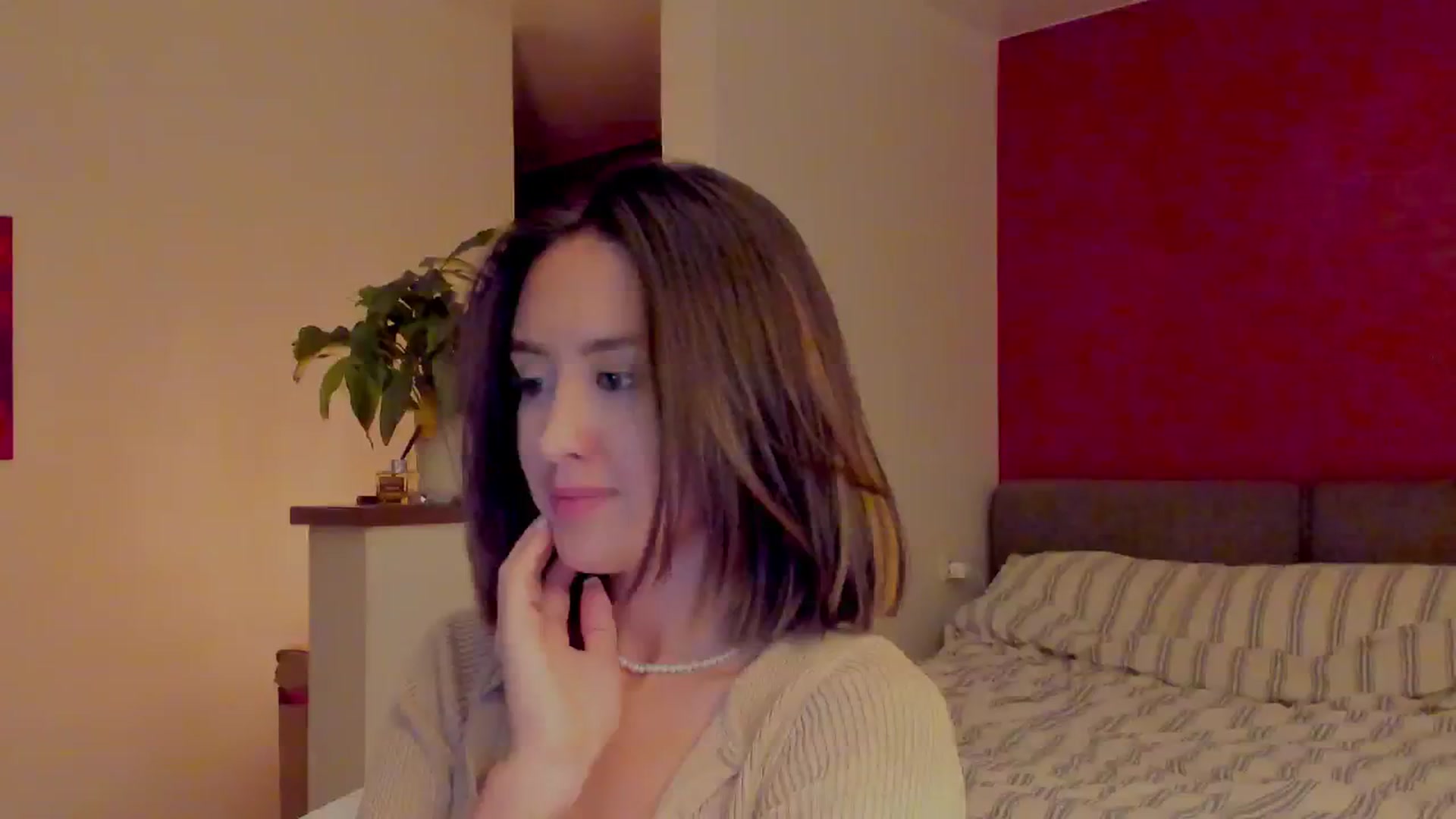 Gallery image thumbnail from AlexaGirl1's myfreecams stream on, 07/29/2024, 17:00 image 6 of 20