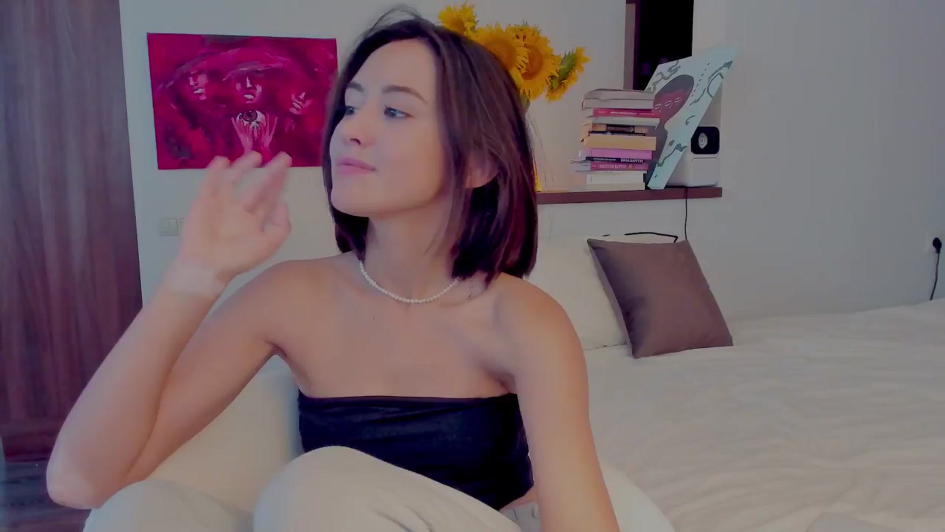Gallery image thumbnail from AlexaGirl1's myfreecams stream on, 08/18/2024, 10:25 image 3 of 20