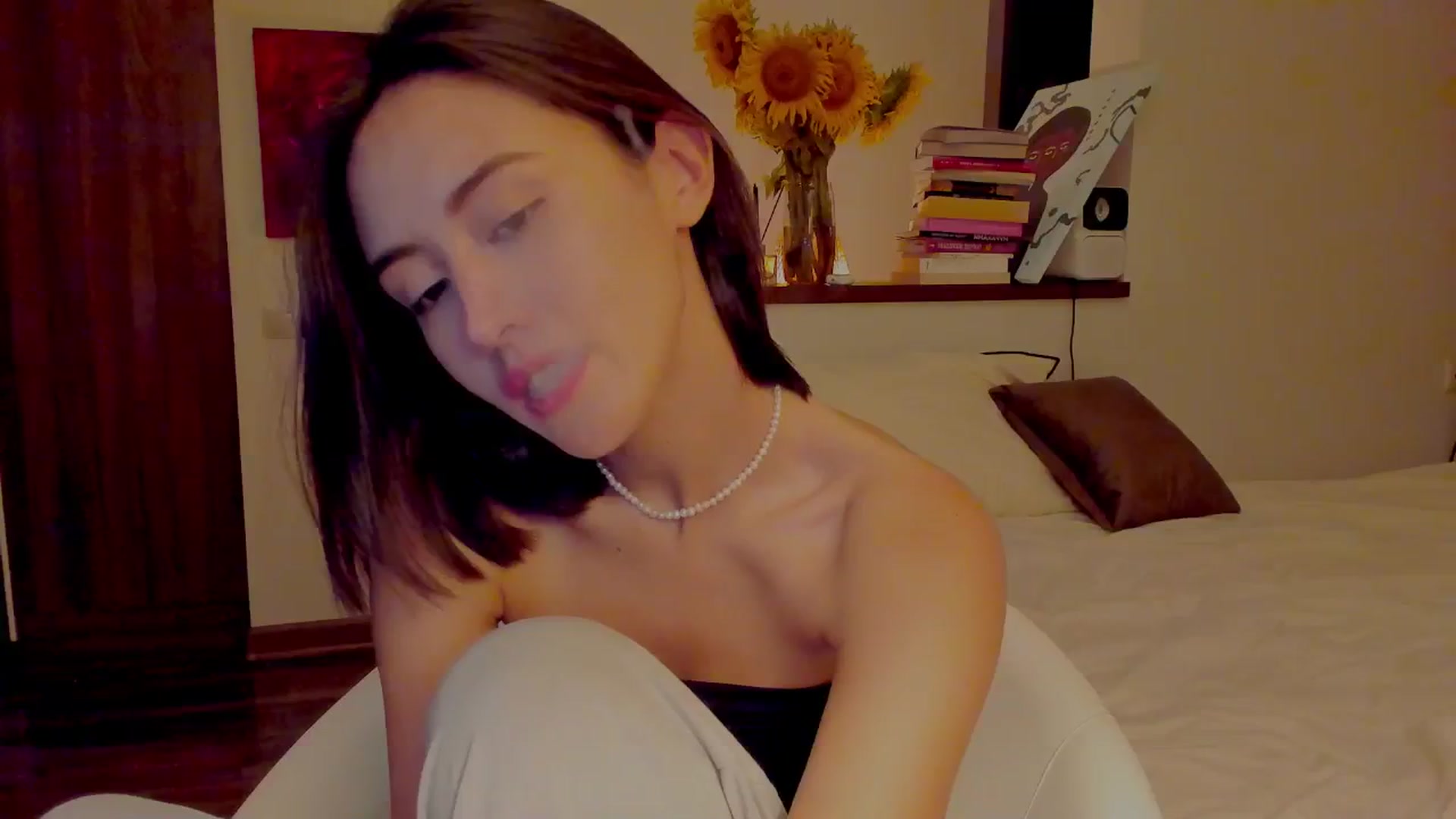 Gallery image thumbnail from AlexaGirl1's myfreecams stream on, 08/18/2024, 16:19 image 3 of 20