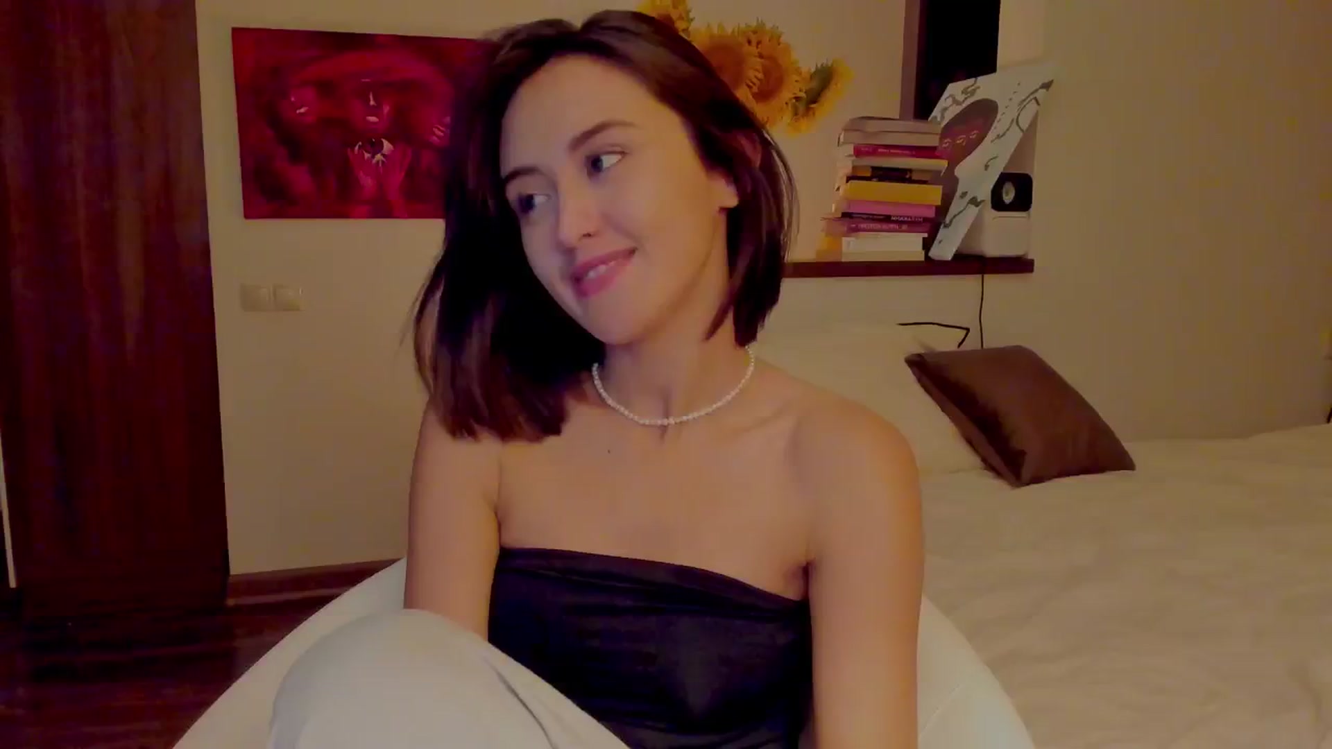 Gallery image thumbnail from AlexaGirl1's myfreecams stream on, 08/18/2024, 16:19 image 5 of 20