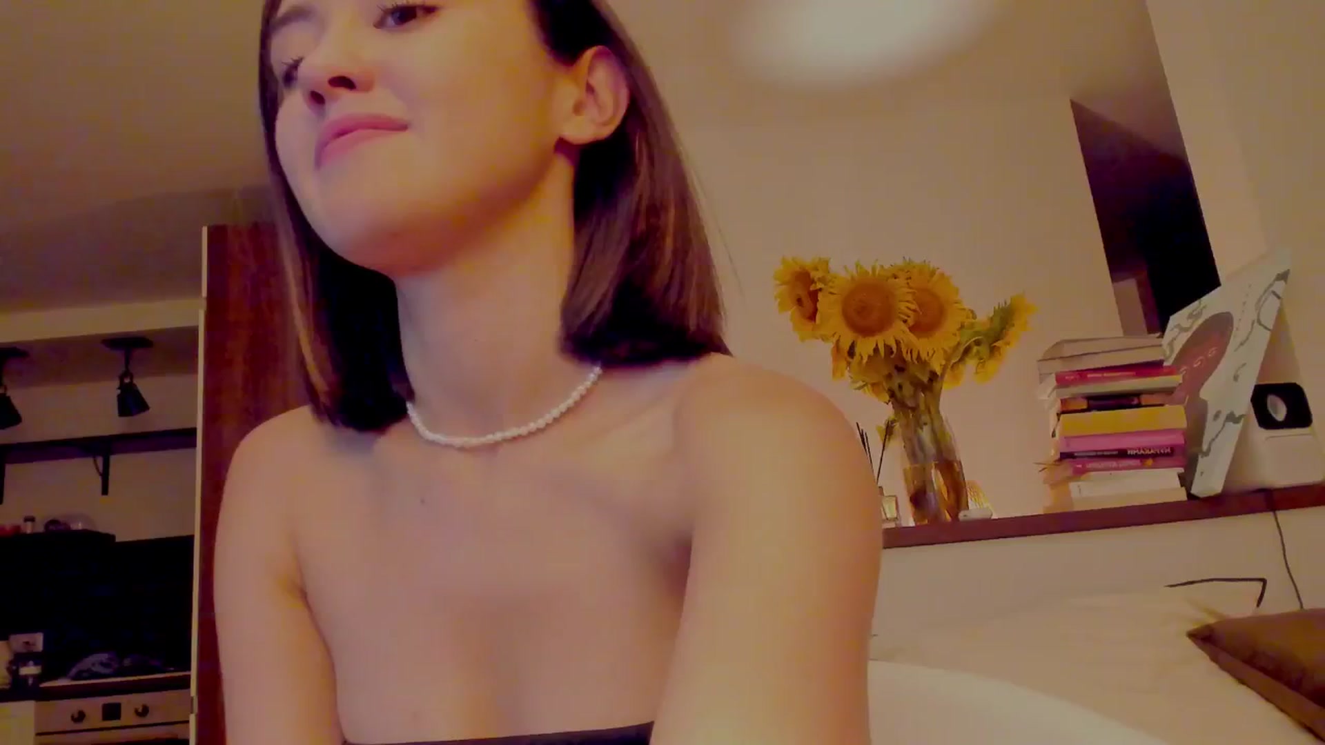 Gallery image thumbnail from AlexaGirl1's myfreecams stream on, 08/18/2024, 17:38 image 8 of 20