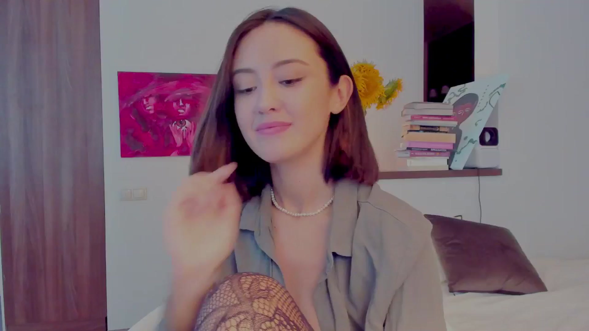 Gallery image thumbnail from AlexaGirl1's myfreecams stream on, 08/20/2024, 10:01 image 6 of 20