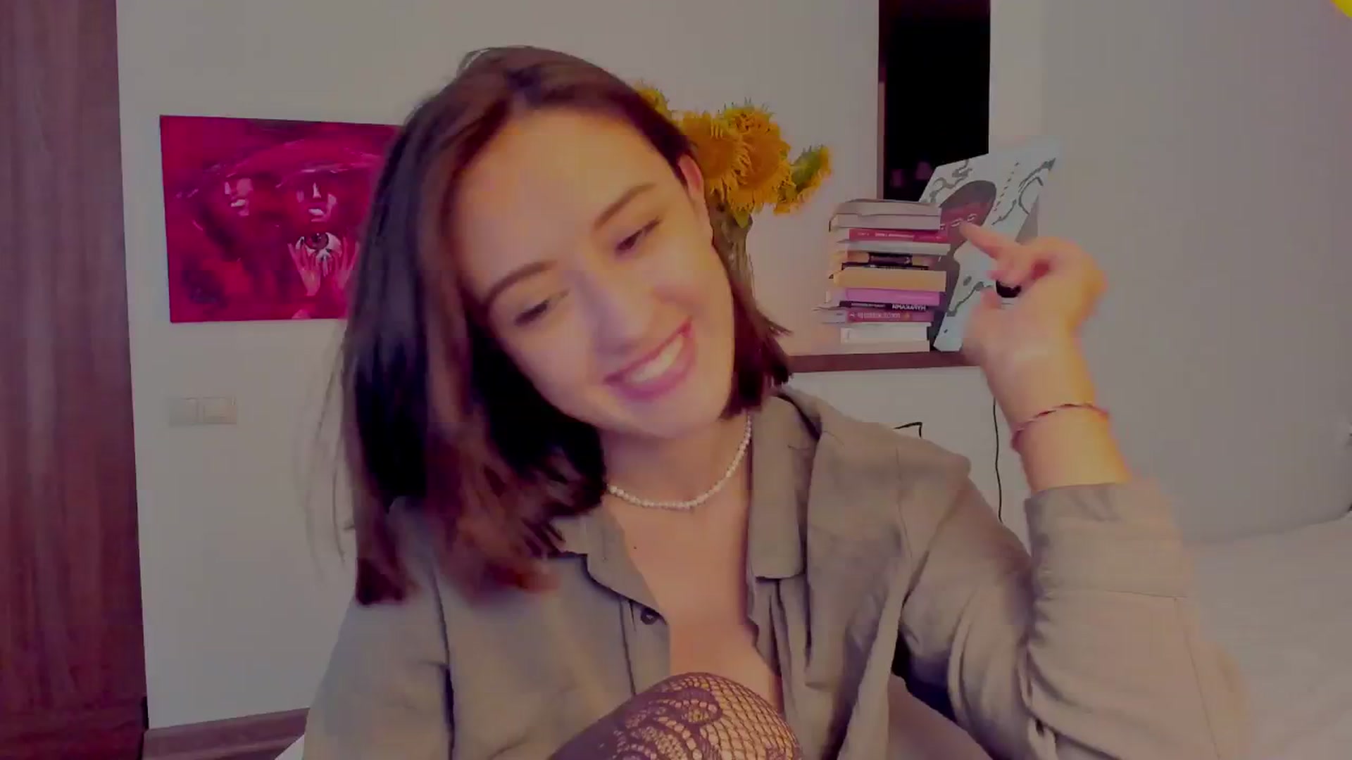 Gallery image thumbnail from AlexaGirl1's myfreecams stream on, 08/20/2024, 13:02 image 19 of 20
