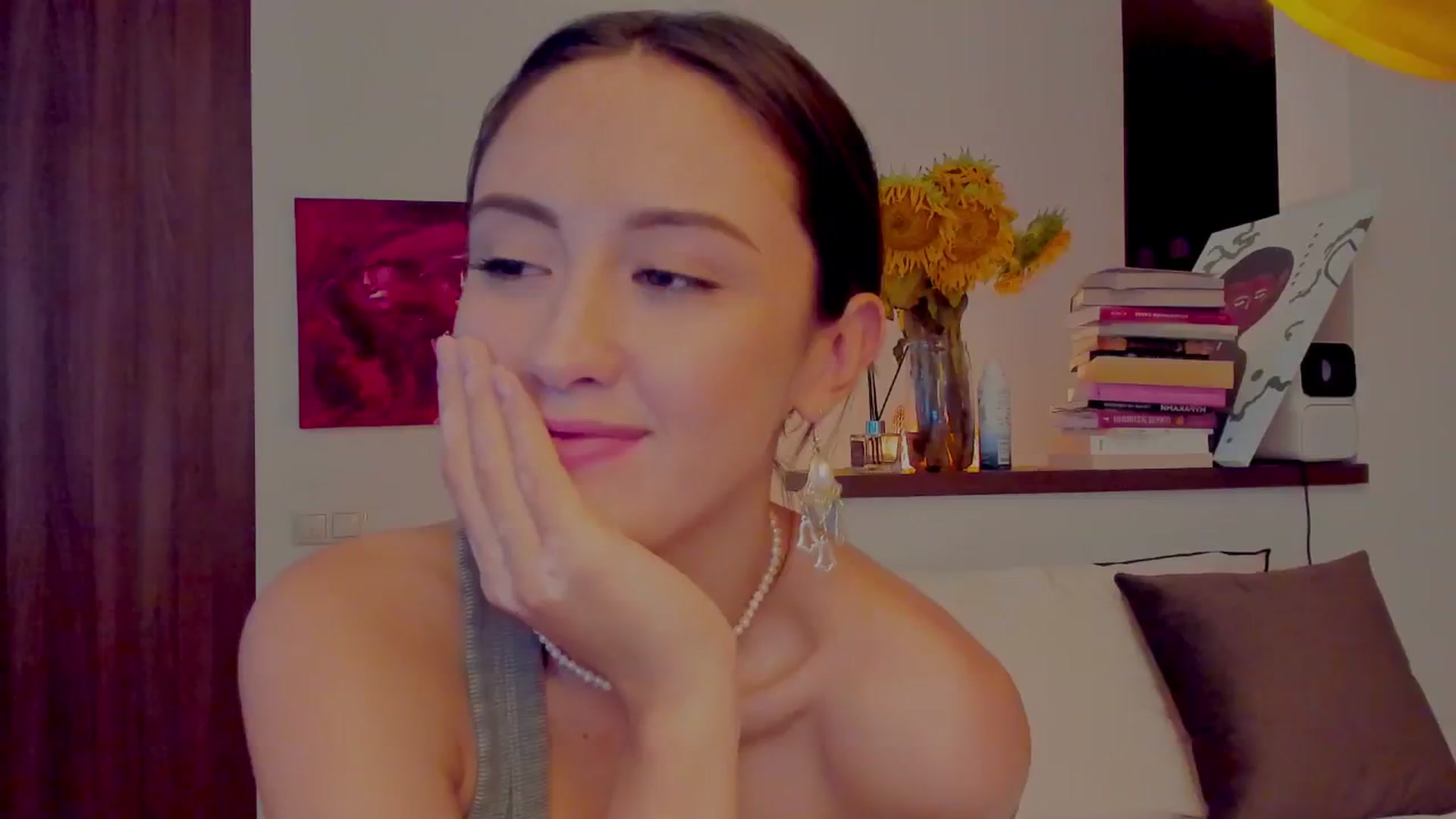 Gallery image thumbnail from AlexaGirl1's myfreecams stream on, 08/22/2024, 15:59 image 4 of 20