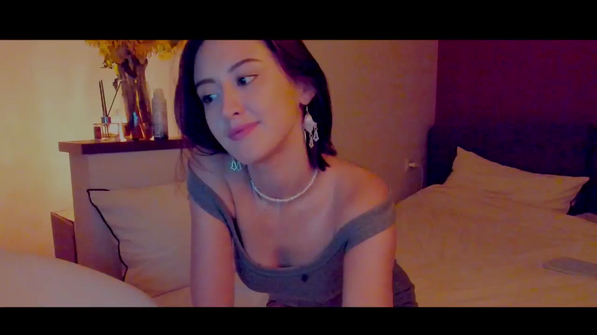 Gallery image thumbnail from AlexaGirl1's myfreecams stream on, 08/22/2024, 17:55 image 17 of 20