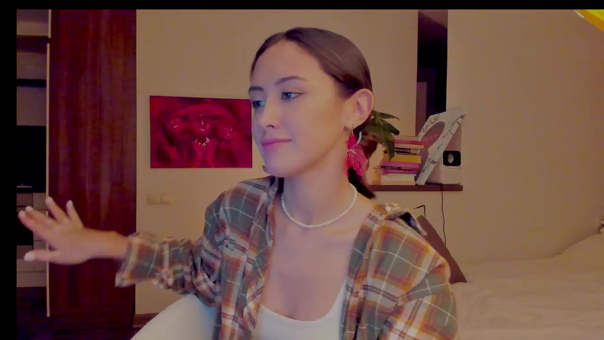 Gallery image thumbnail from AlexaGirl1's myfreecams stream on, 09/01/2024, 16:19 image 8 of 20
