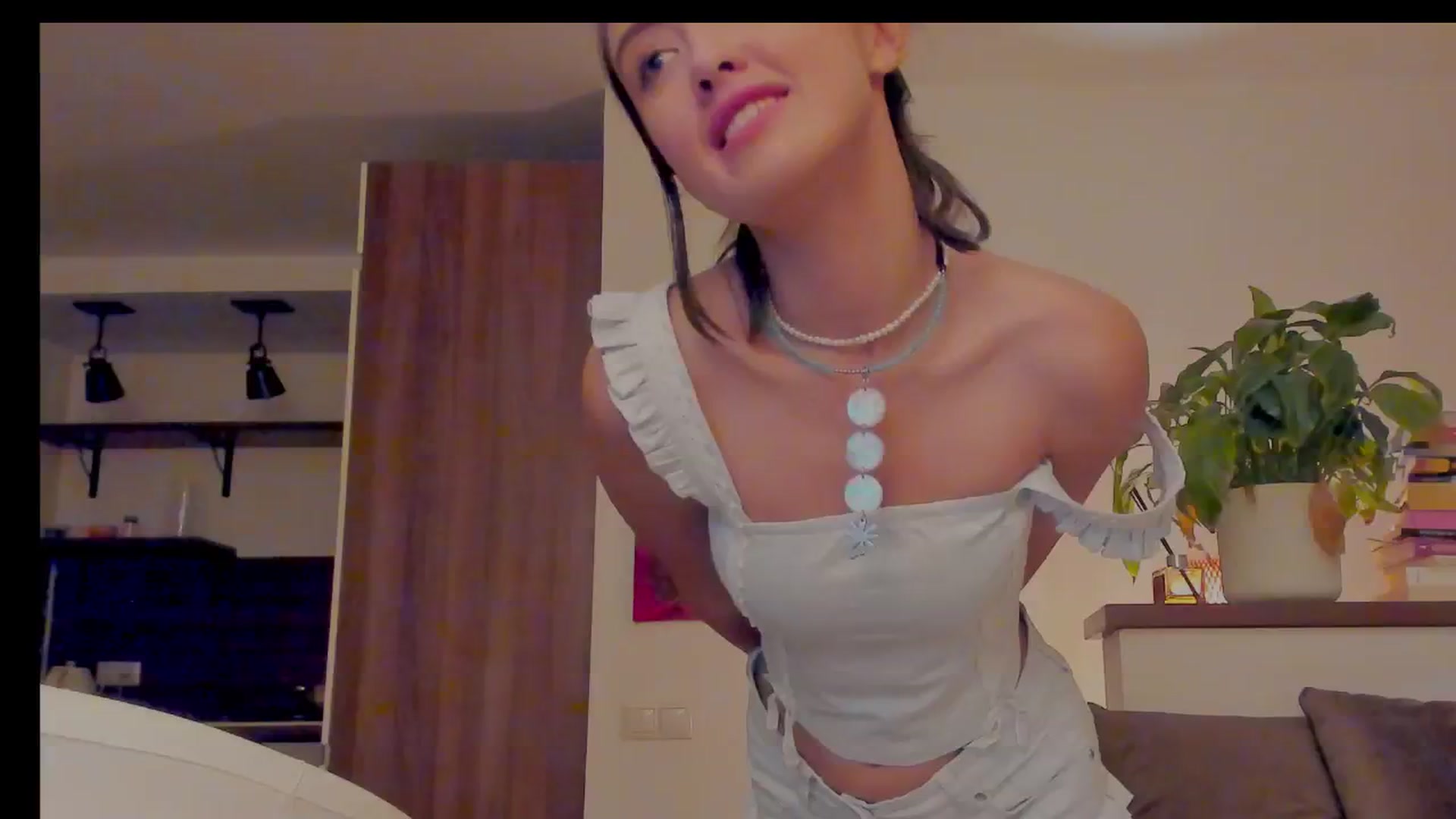 Gallery image thumbnail from AlexaGirl1's myfreecams stream on, 09/03/2024, 16:53 image 16 of 20