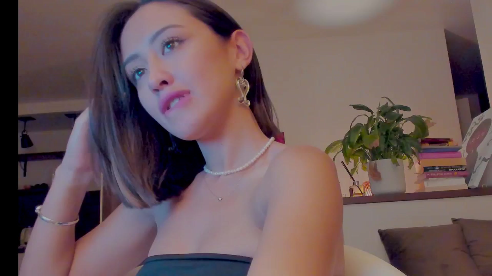 Gallery image thumbnail from AlexaGirl1's myfreecams stream on, 09/08/2024, 17:12 image 9 of 20