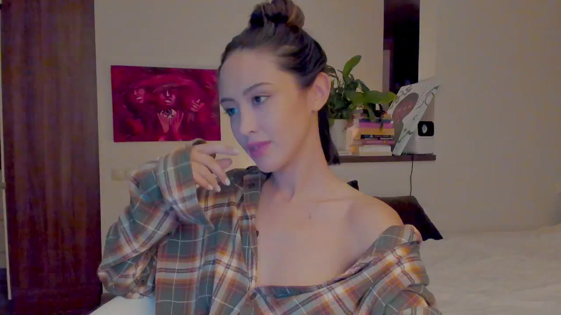 Gallery image thumbnail from AlexaGirl1's myfreecams stream on, 09/12/2024, 17:24 image 1 of 20