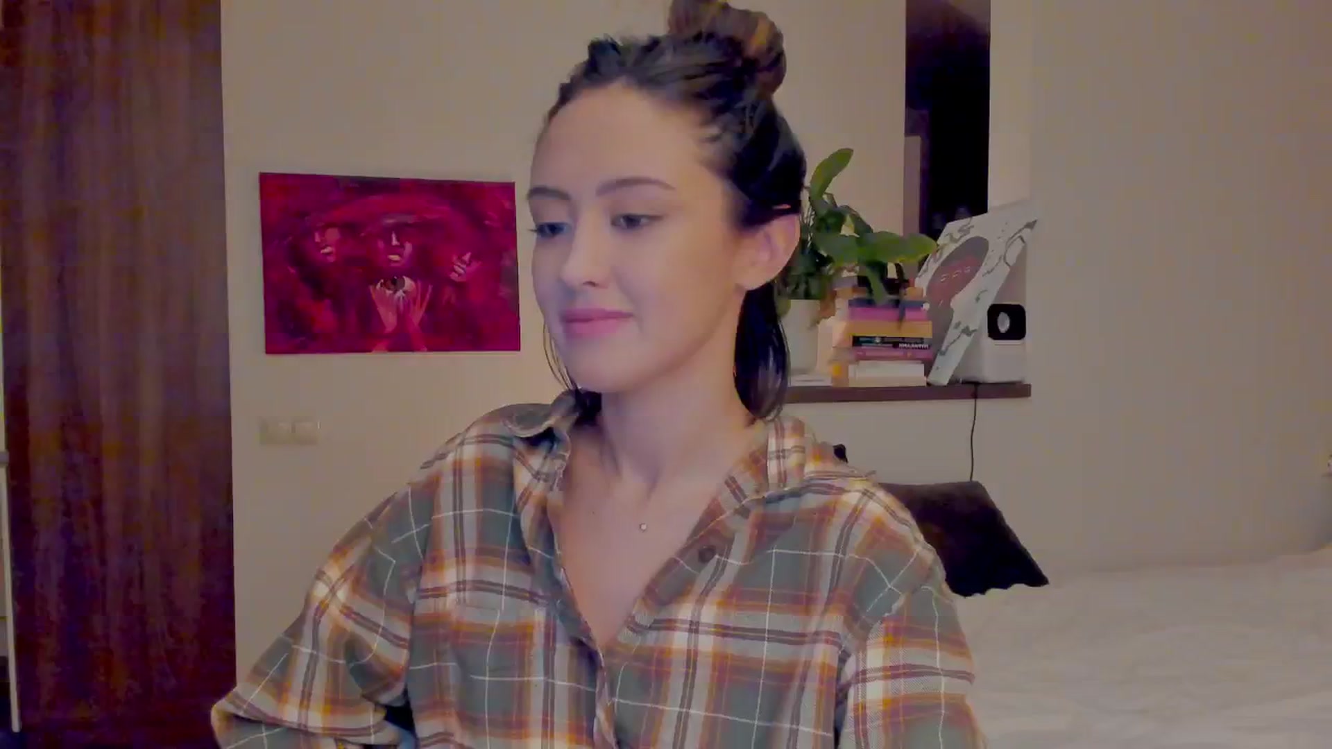 Gallery image thumbnail from AlexaGirl1's myfreecams stream on, 09/12/2024, 18:02 image 18 of 20