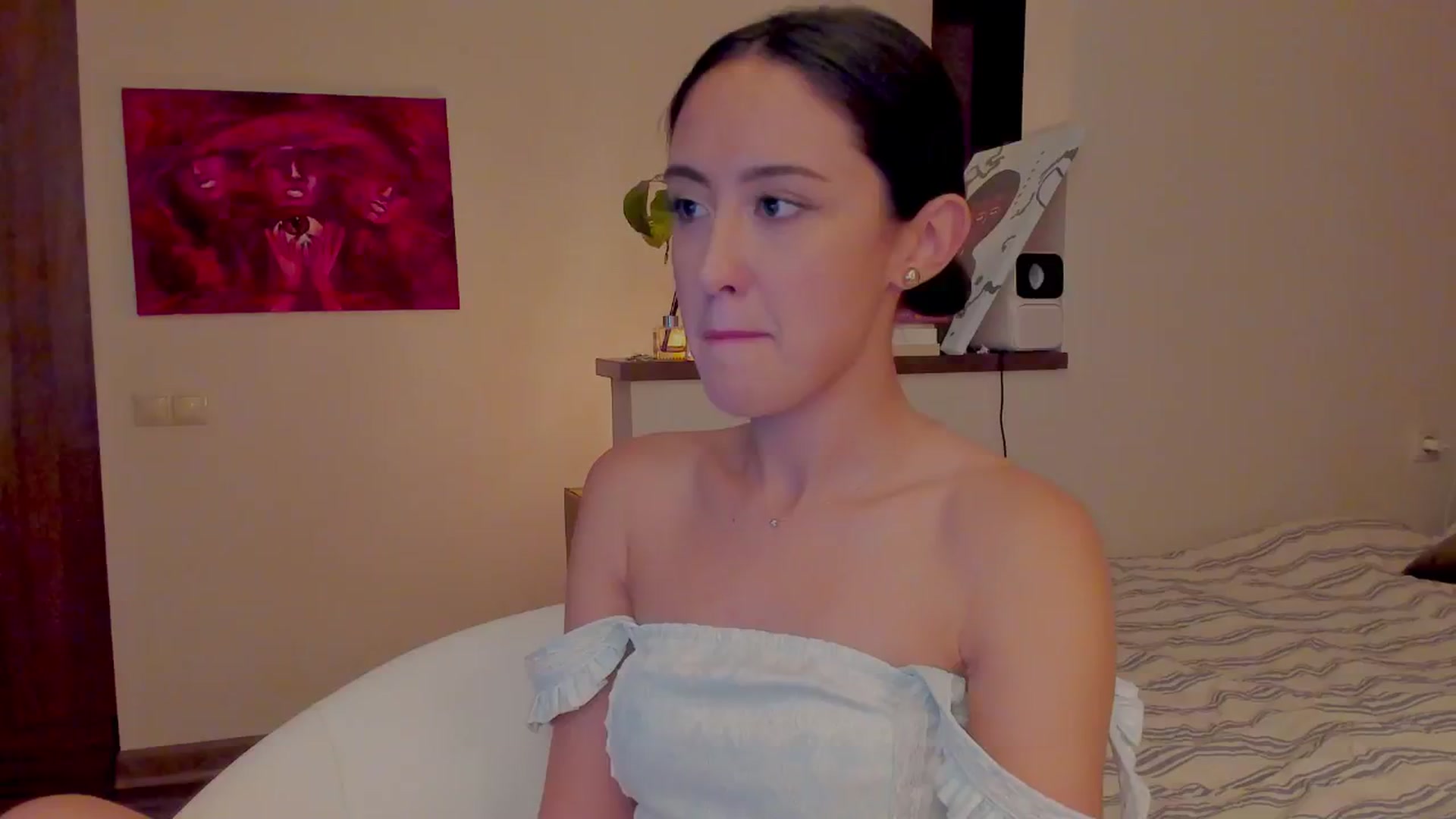 Gallery image thumbnail from AlexaGirl1's myfreecams stream on, 09/17/2024, 17:22 image 15 of 20
