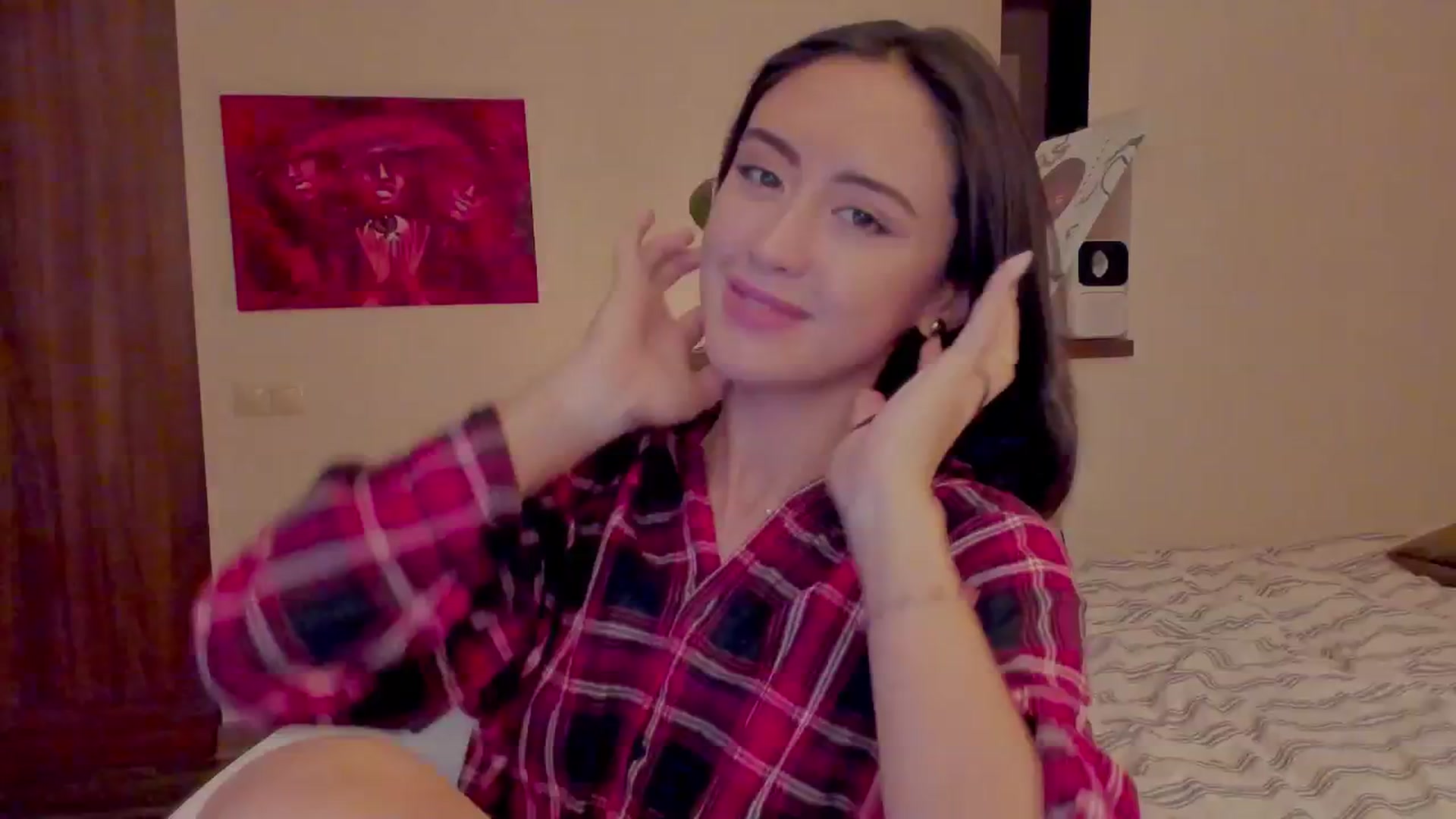 Gallery image thumbnail from AlexaGirl1's myfreecams stream on, 09/23/2024, 16:39 image 4 of 20
