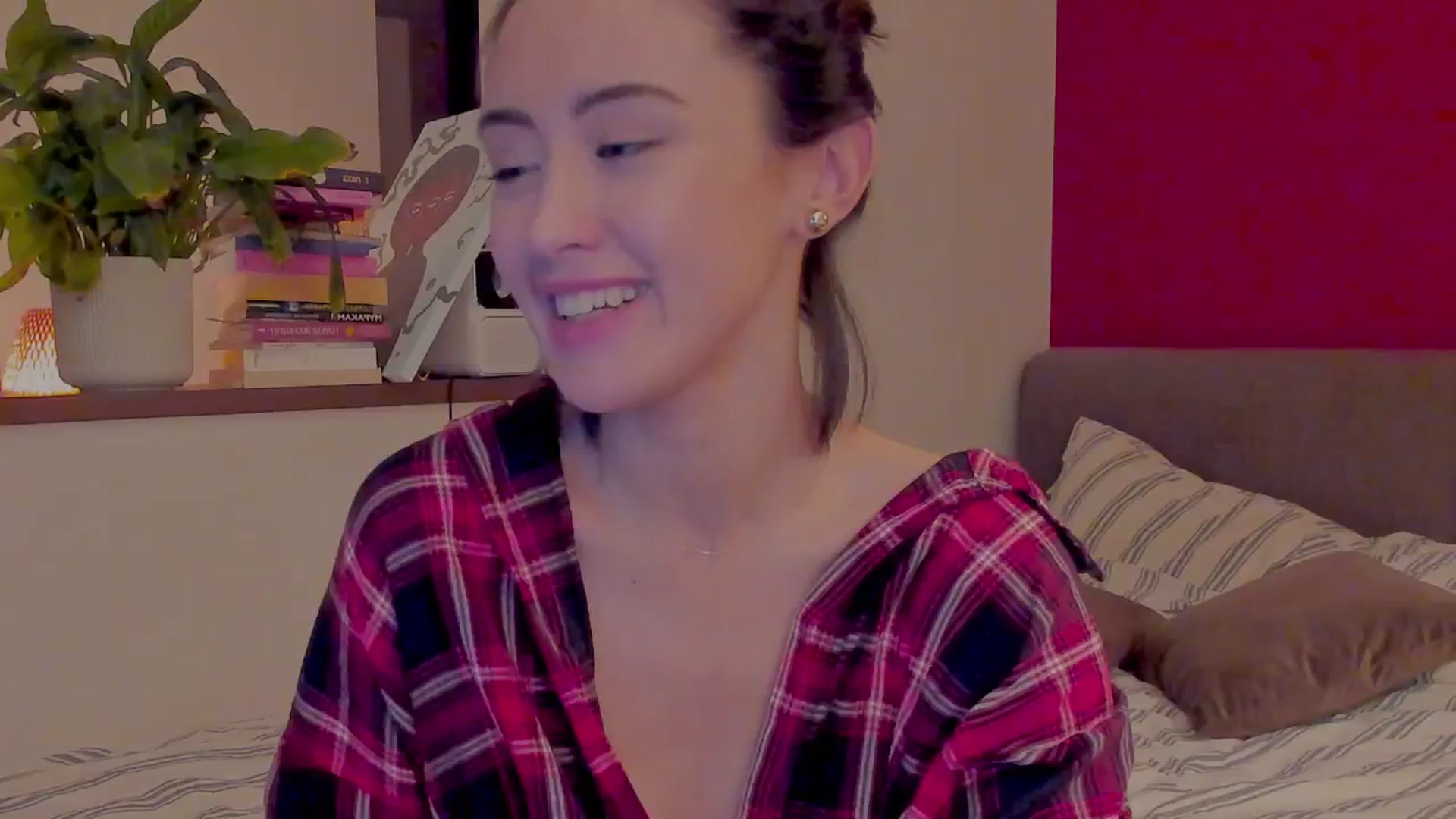 Gallery image thumbnail from AlexaGirl1's myfreecams stream on, 09/23/2024, 19:08 image 5 of 20
