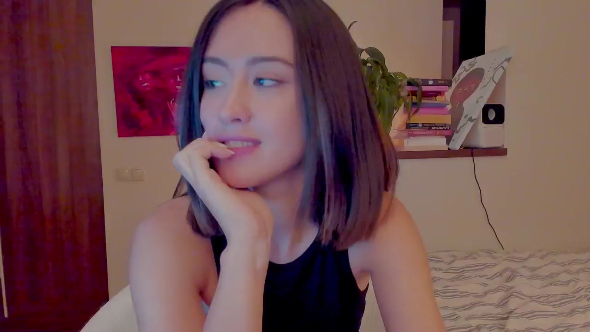 Gallery image thumbnail from AlexaGirl1's myfreecams stream on, 09/24/2024, 16:47 image 8 of 20