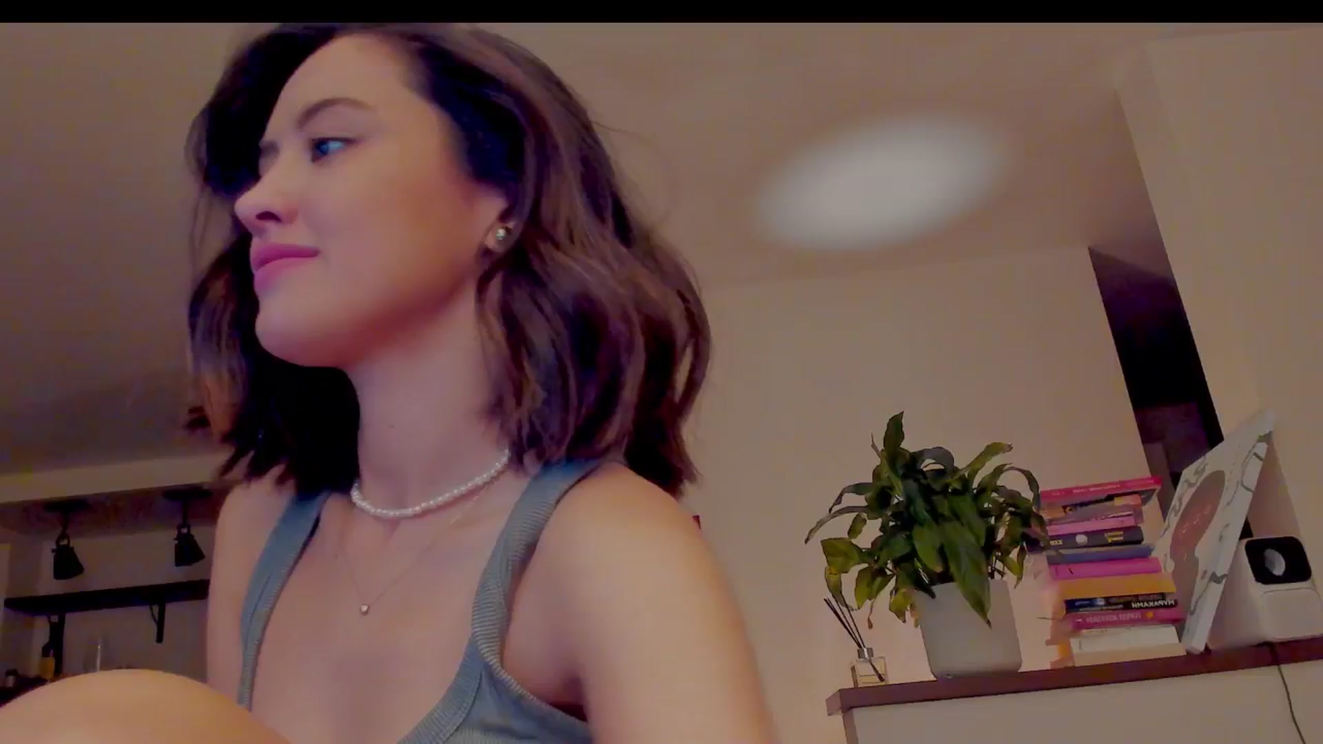 Gallery image thumbnail from AlexaGirl1's myfreecams stream on, 10/14/2024, 16:23 image 17 of 20