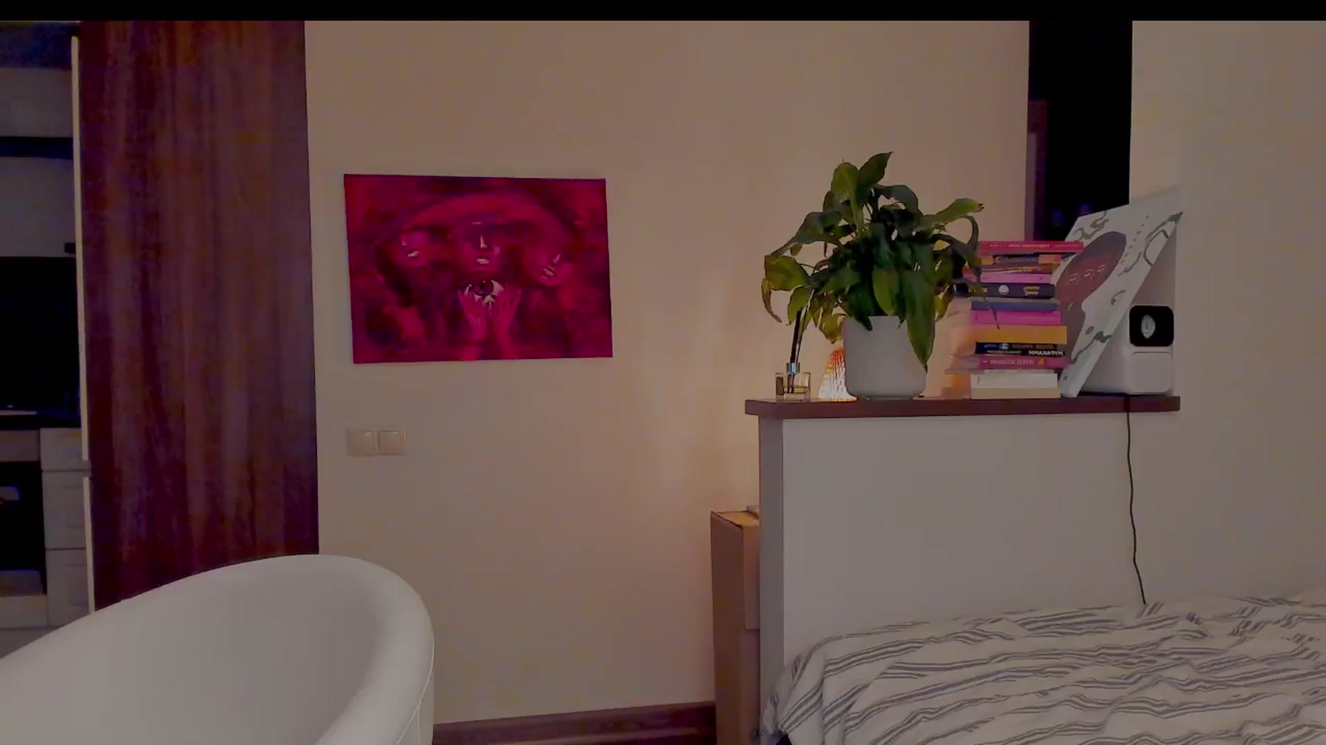 Gallery image thumbnail from AlexaGirl1's myfreecams stream on, 10/15/2024, 14:22 image 5 of 20