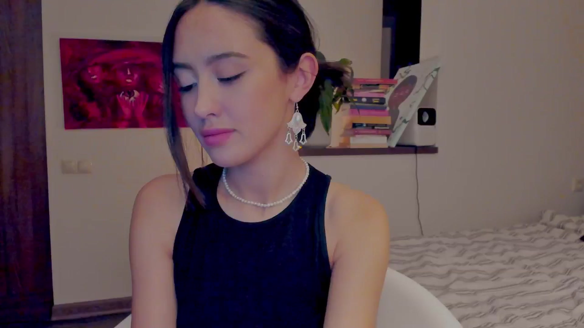 Gallery image thumbnail from AlexaGirl1's myfreecams stream on, 10/16/2024, 16:45 image 2 of 20