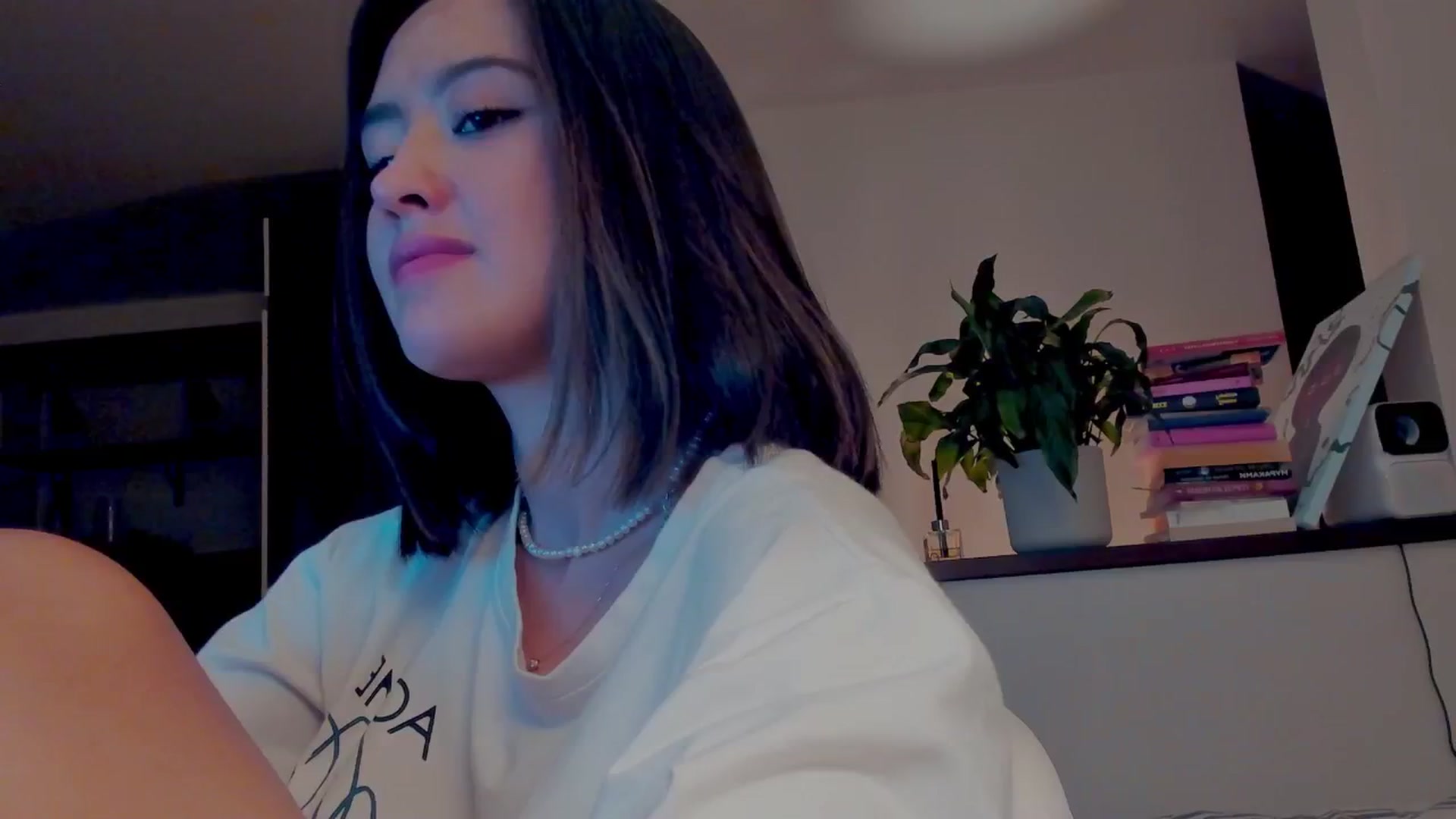 Gallery image thumbnail from AlexaGirl1's myfreecams stream on, 10/16/2024, 20:10 image 17 of 20