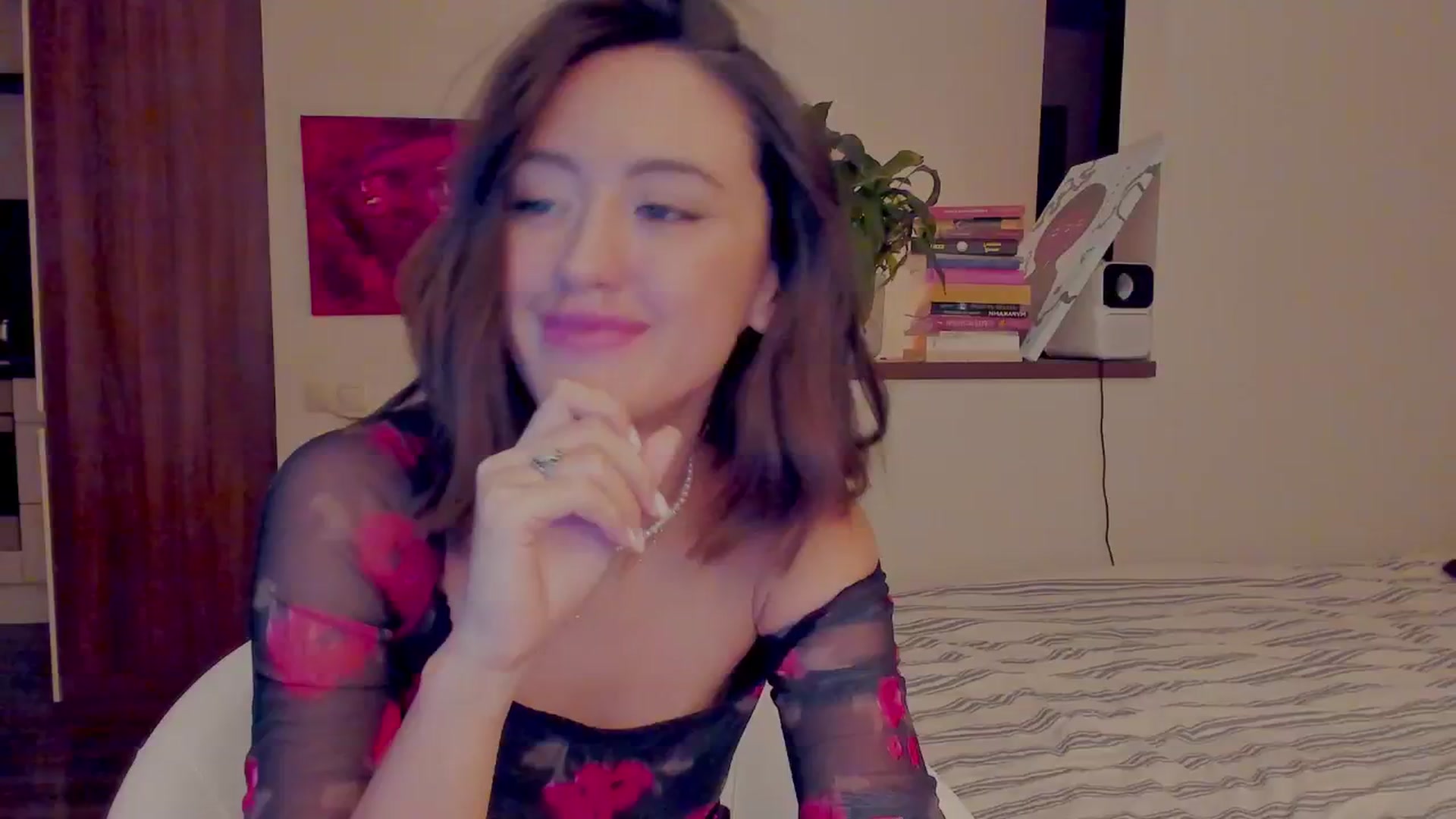 Gallery image thumbnail from AlexaGirl1's myfreecams stream on, 10/18/2024, 14:46 image 8 of 20