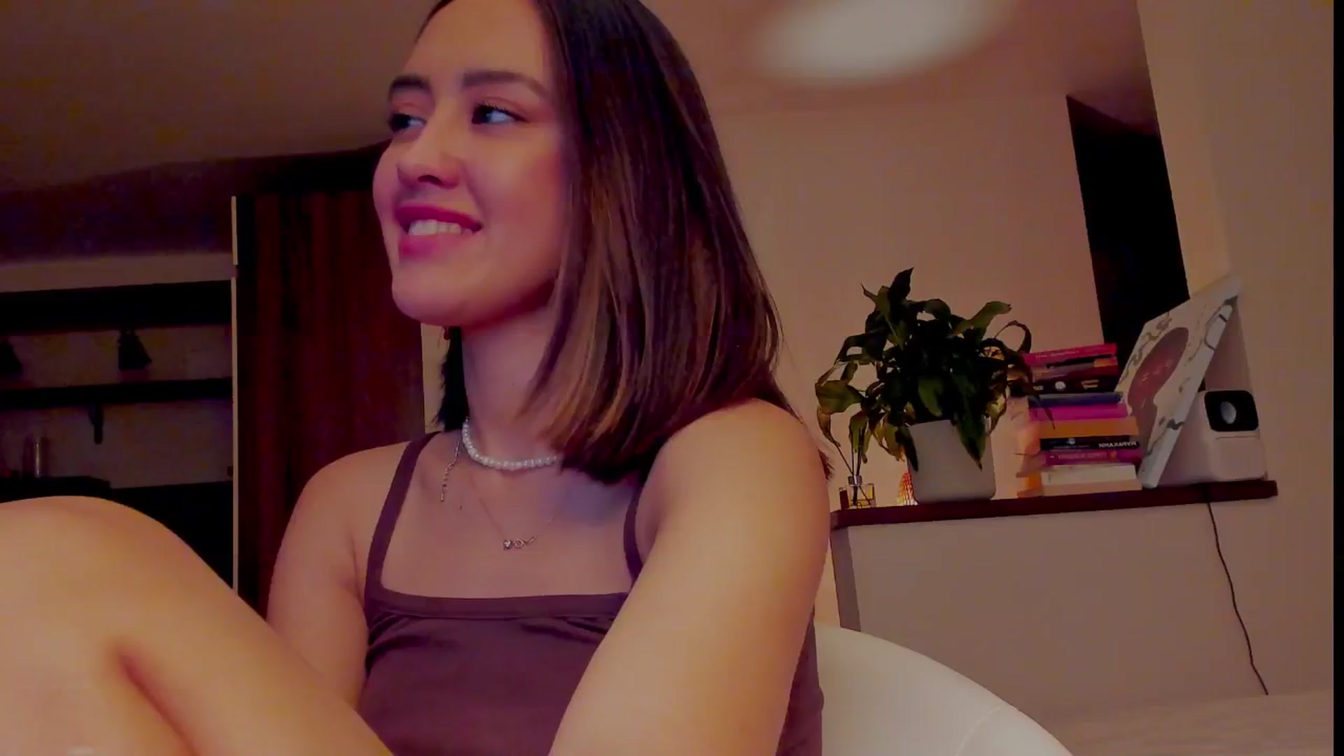 Gallery image thumbnail from AlexaGirl1's myfreecams stream on, 10/23/2024, 16:31 image 18 of 20