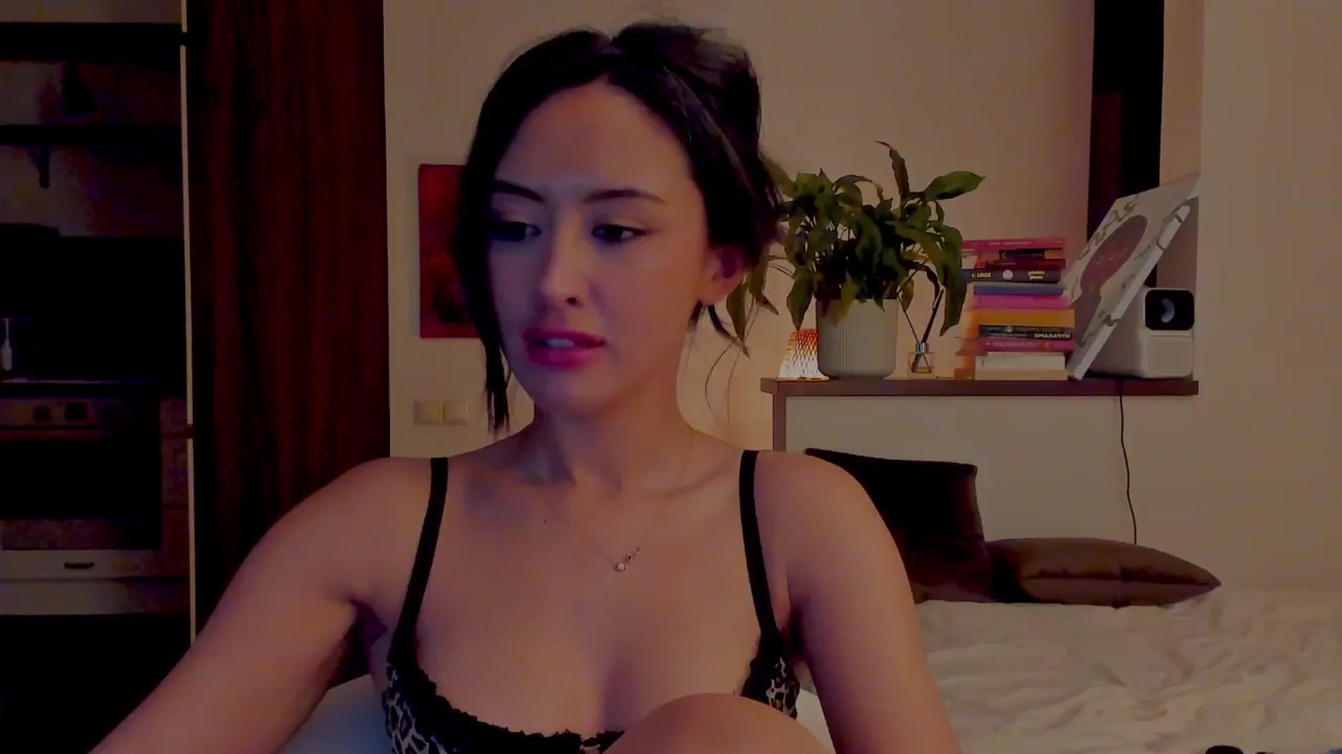 Gallery image thumbnail from AlexaGirl1's myfreecams stream on, 11/02/2024, 16:31 image 12 of 20