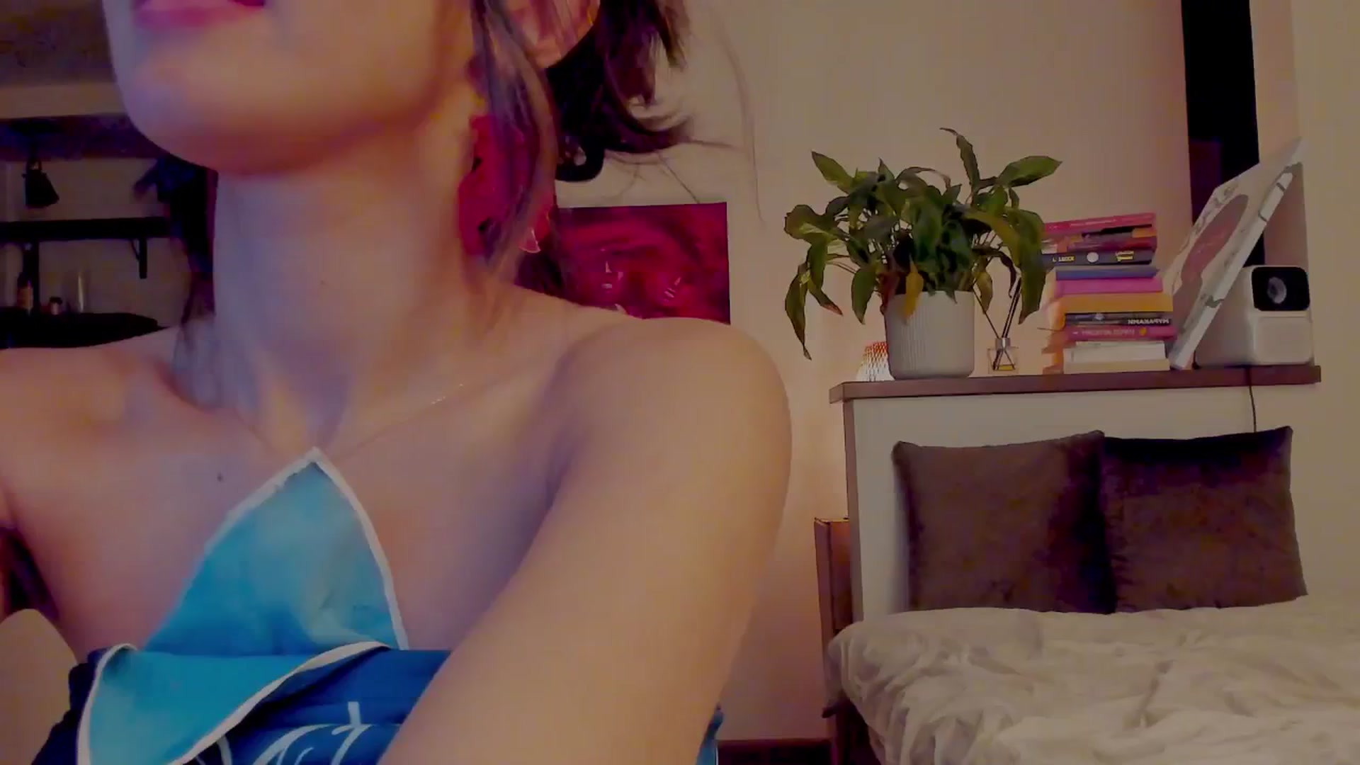 Gallery image thumbnail from AlexaGirl1's myfreecams stream on, 11/04/2024, 16:11 image 7 of 20