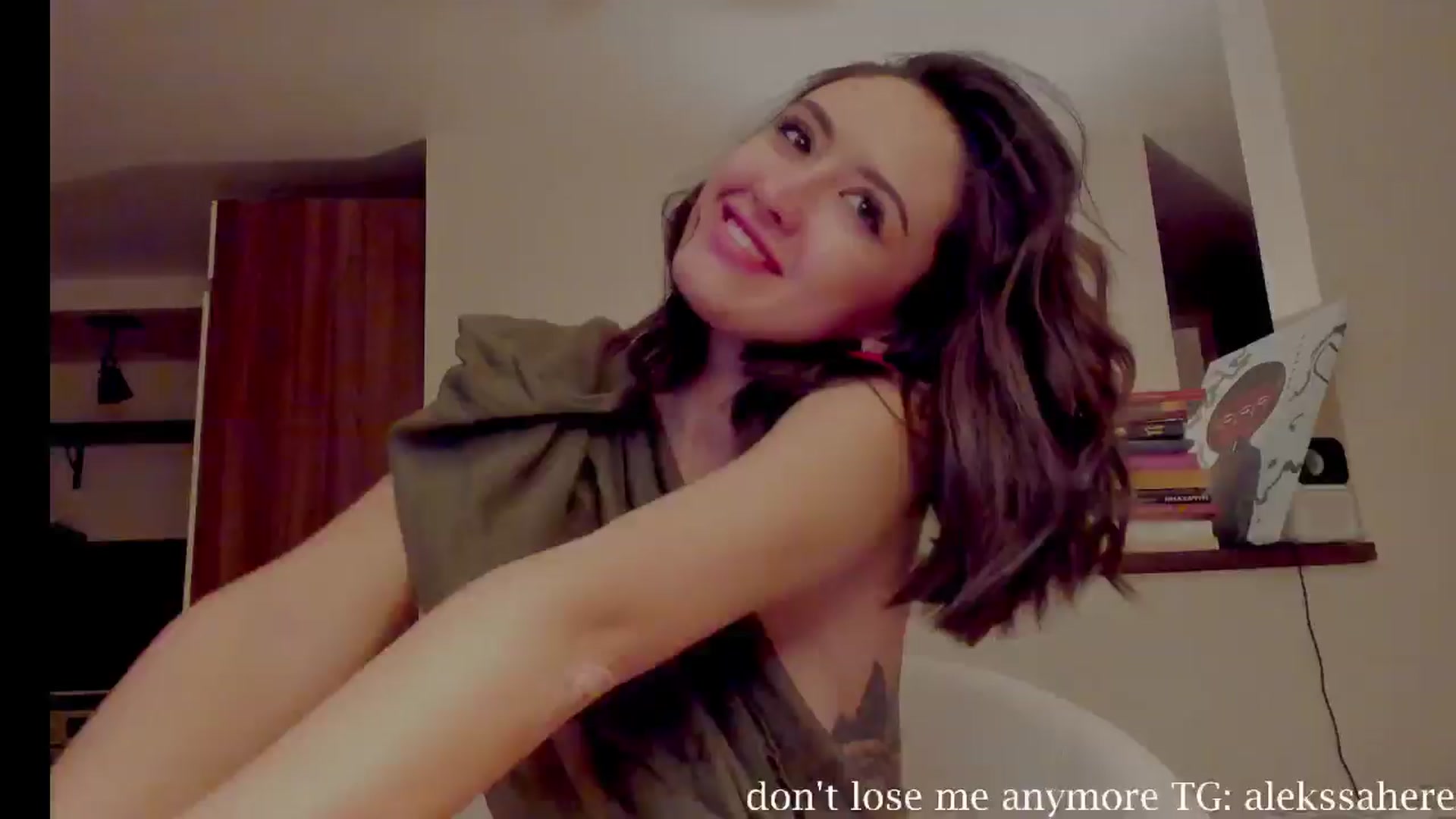Gallery image thumbnail from AlexaGirl1's myfreecams stream on, 02/24/2025, 18:57 image 2 of 20
