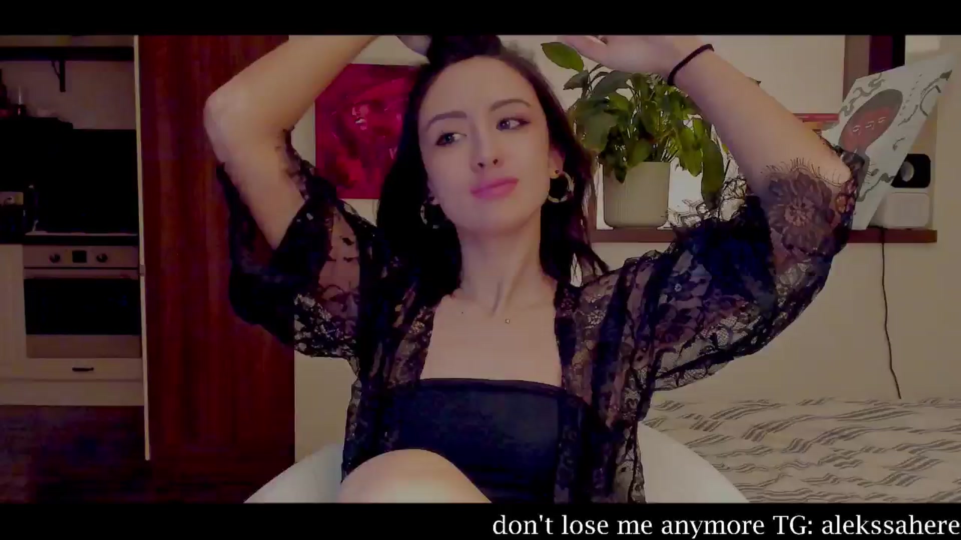 Gallery image thumbnail from AlexaGirl1's myfreecams stream on, 03/02/2025, 17:35 image 1 of 20