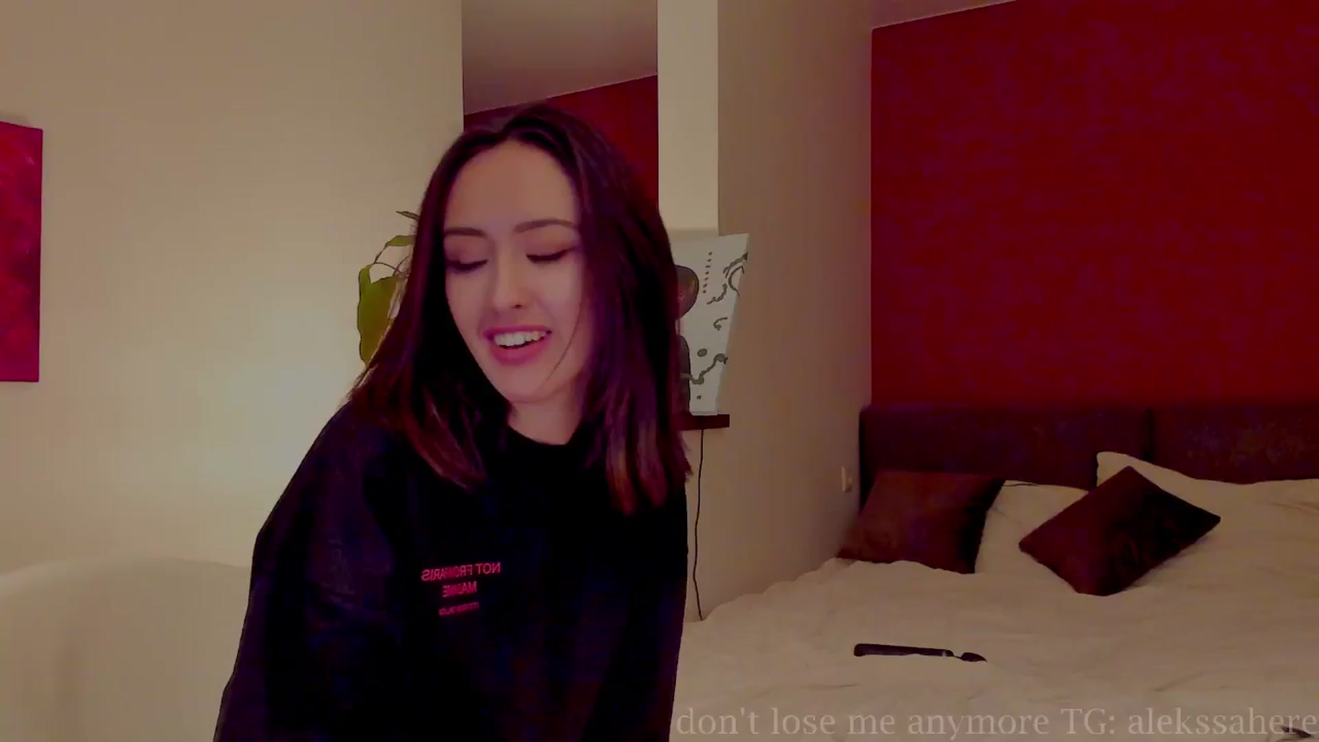 Gallery image thumbnail from AlexaGirl1's myfreecams stream on, 04/01/2025, 18:45 image 19 of 20
