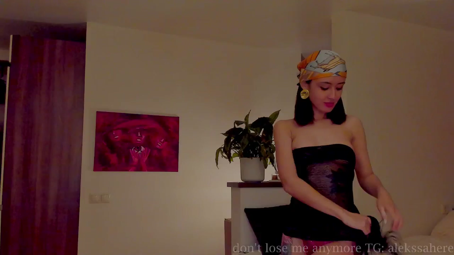 Gallery image thumbnail from AlexaGirl1's myfreecams stream on, 04/08/2025, 17:34 image 20 of 20