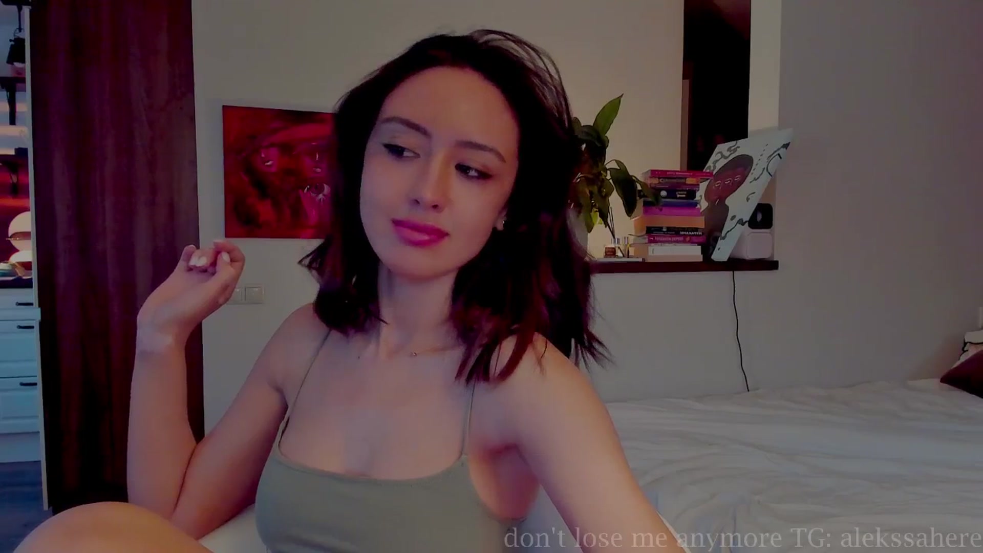 Gallery image thumbnail from AlexaGirl1's myfreecams stream on, 04/12/2025, 17:30 image 2 of 20