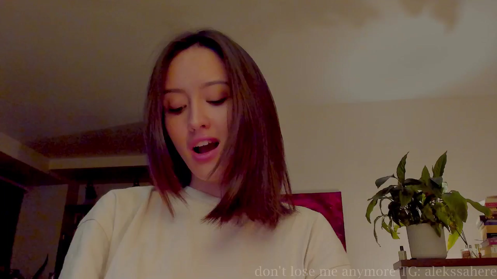 Gallery image thumbnail from AlexaGirl1's myfreecams stream on, 04/28/2025, 16:56 image 16 of 20