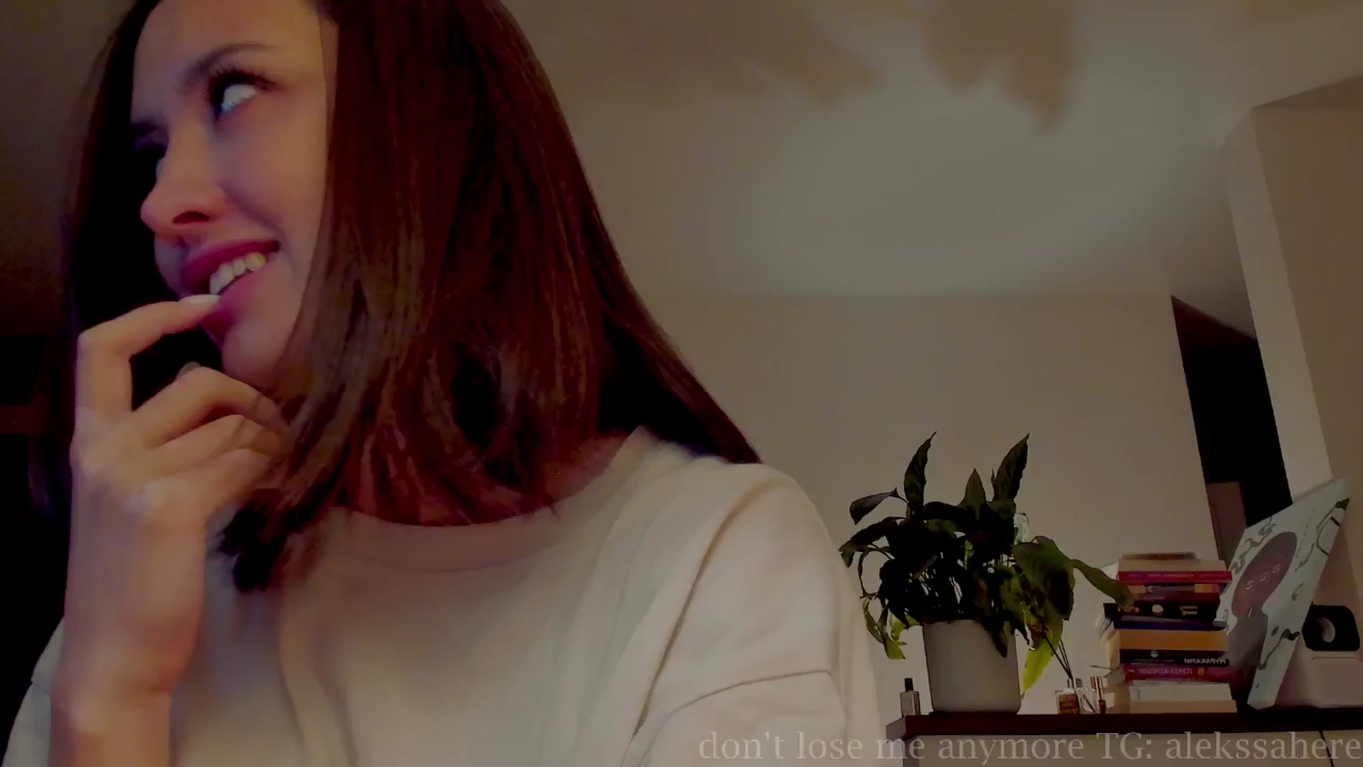 Gallery image thumbnail from AlexaGirl1's myfreecams stream on, 04/28/2025, 17:46 image 2 of 20