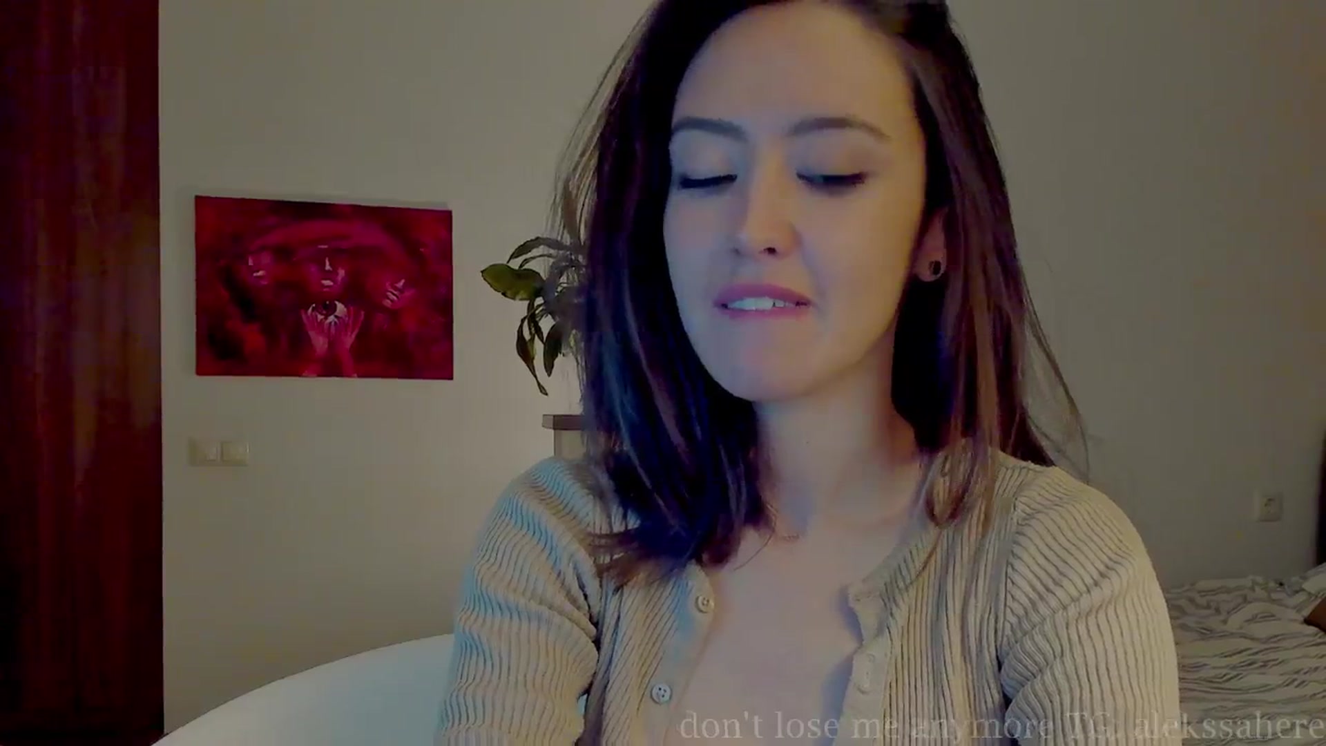 Gallery image thumbnail from AlexaGirl1's myfreecams stream on, 06/19/2025, 19:13 image 5 of 20