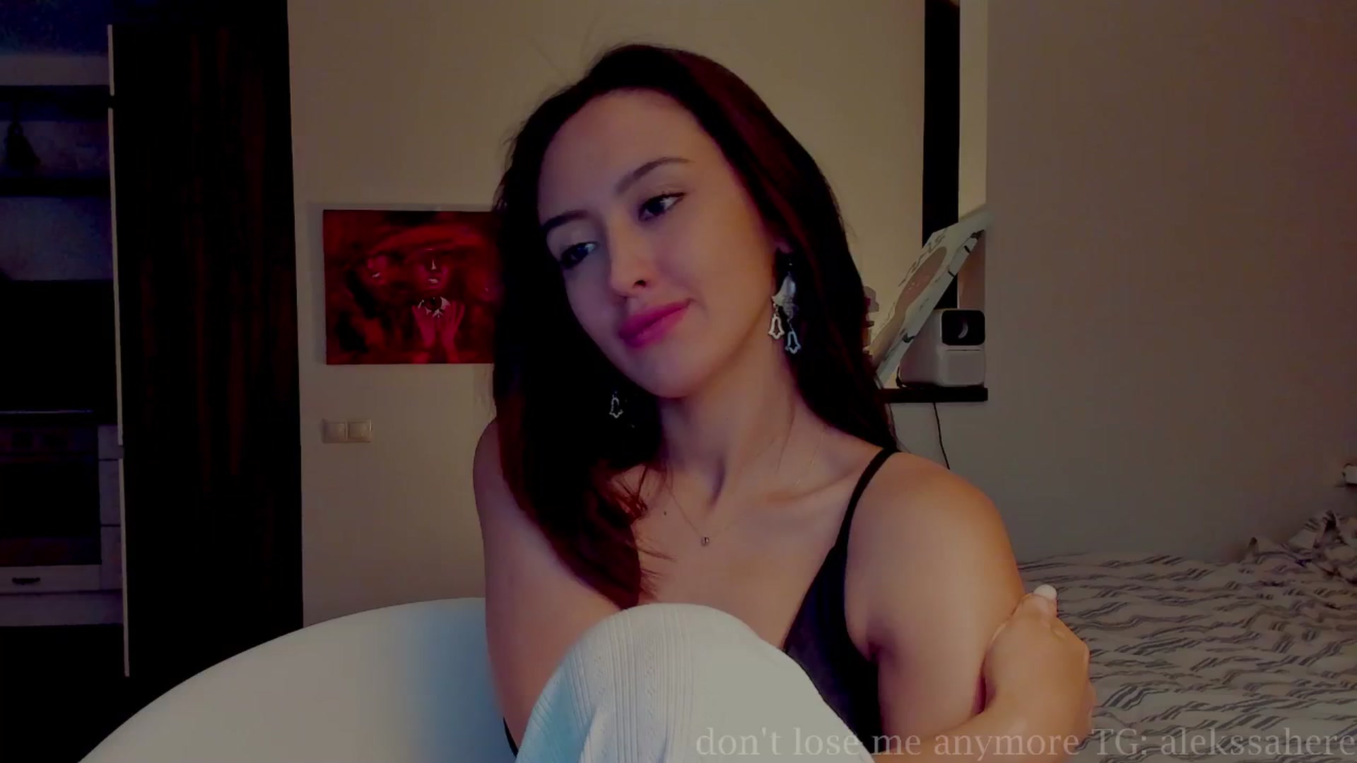 Gallery image thumbnail from AlexaGirl1's myfreecams stream on, 06/23/2025, 16:59 image 5 of 20
