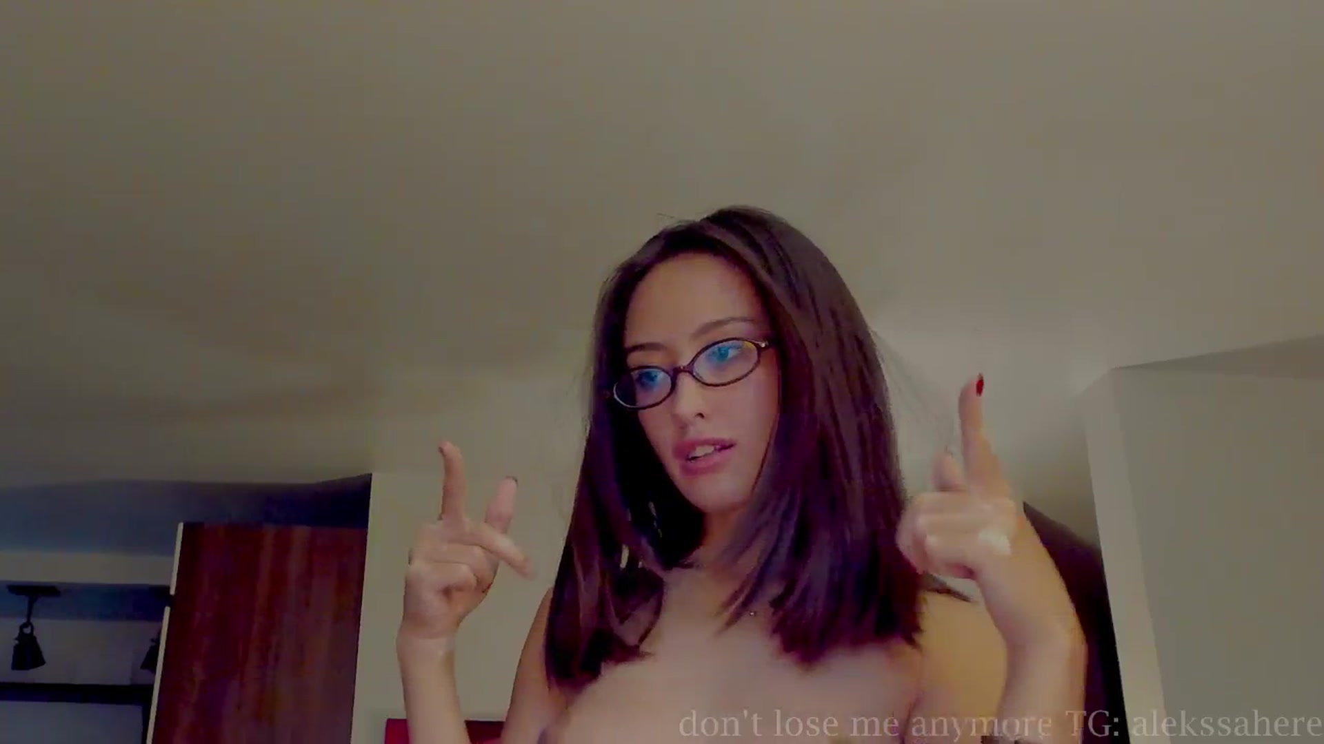 Gallery image thumbnail from AlexaGirl1's myfreecams stream on, 08/05/2025, 16:08 image 15 of 20