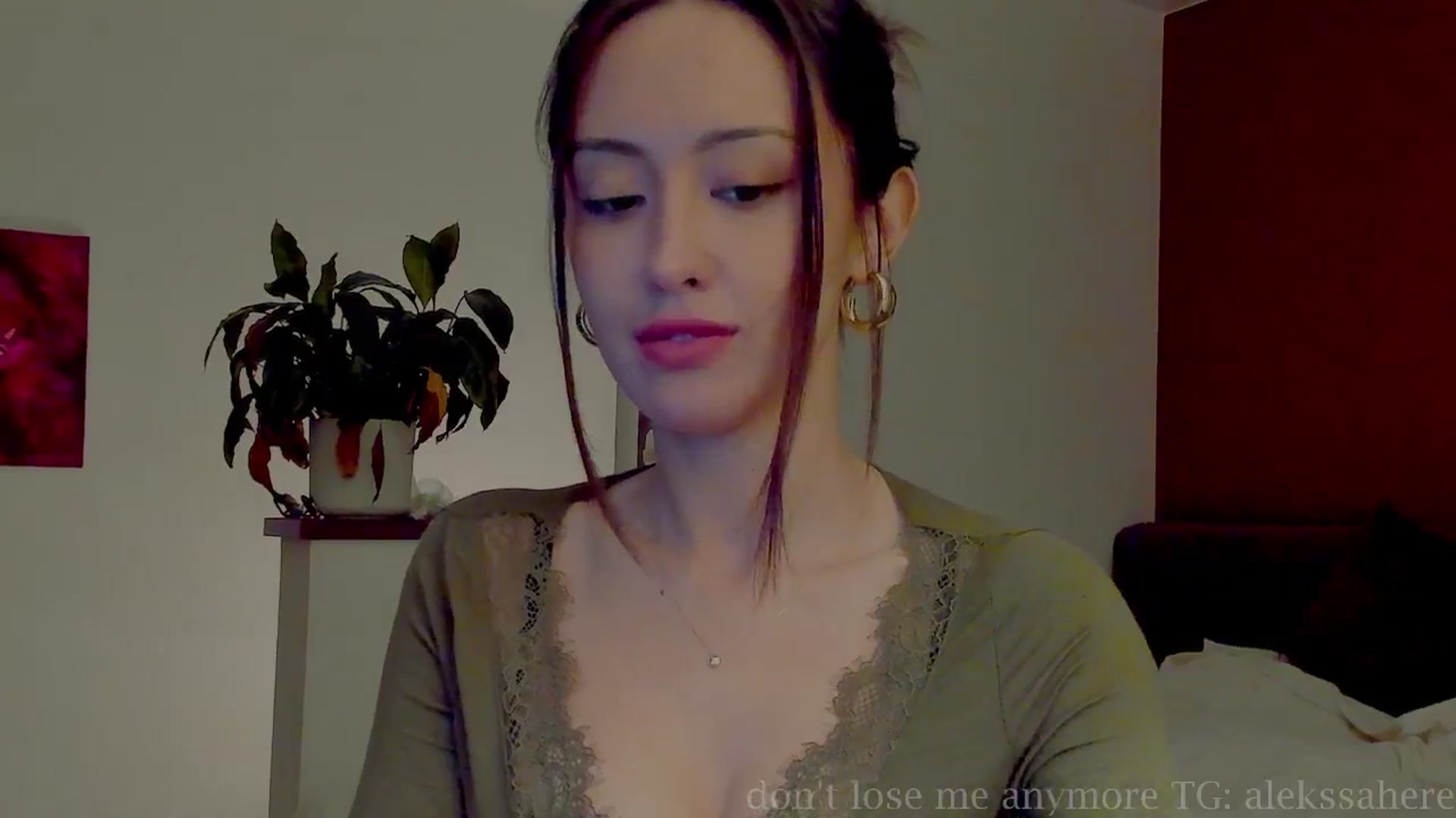 Gallery image thumbnail from AlexaGirl1's myfreecams stream on, 09/16/2025, 15:45 image 3 of 20
