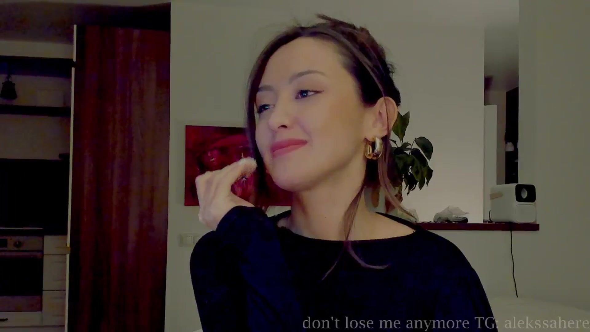 Gallery image thumbnail from AlexaGirl1's myfreecams stream on, 09/26/2025, 16:35 image 10 of 20