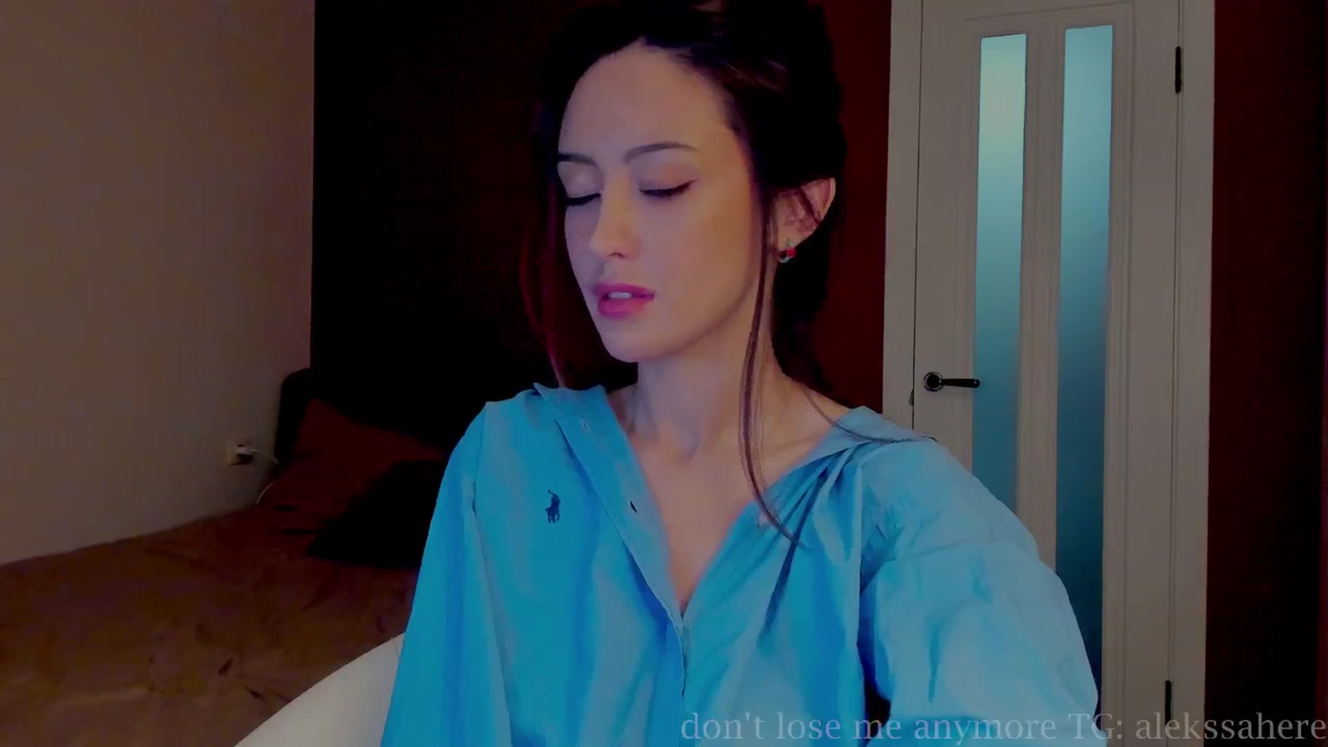 Gallery image thumbnail from AlexaGirl1's myfreecams stream on, 10/14/2025, 15:56 image 10 of 20