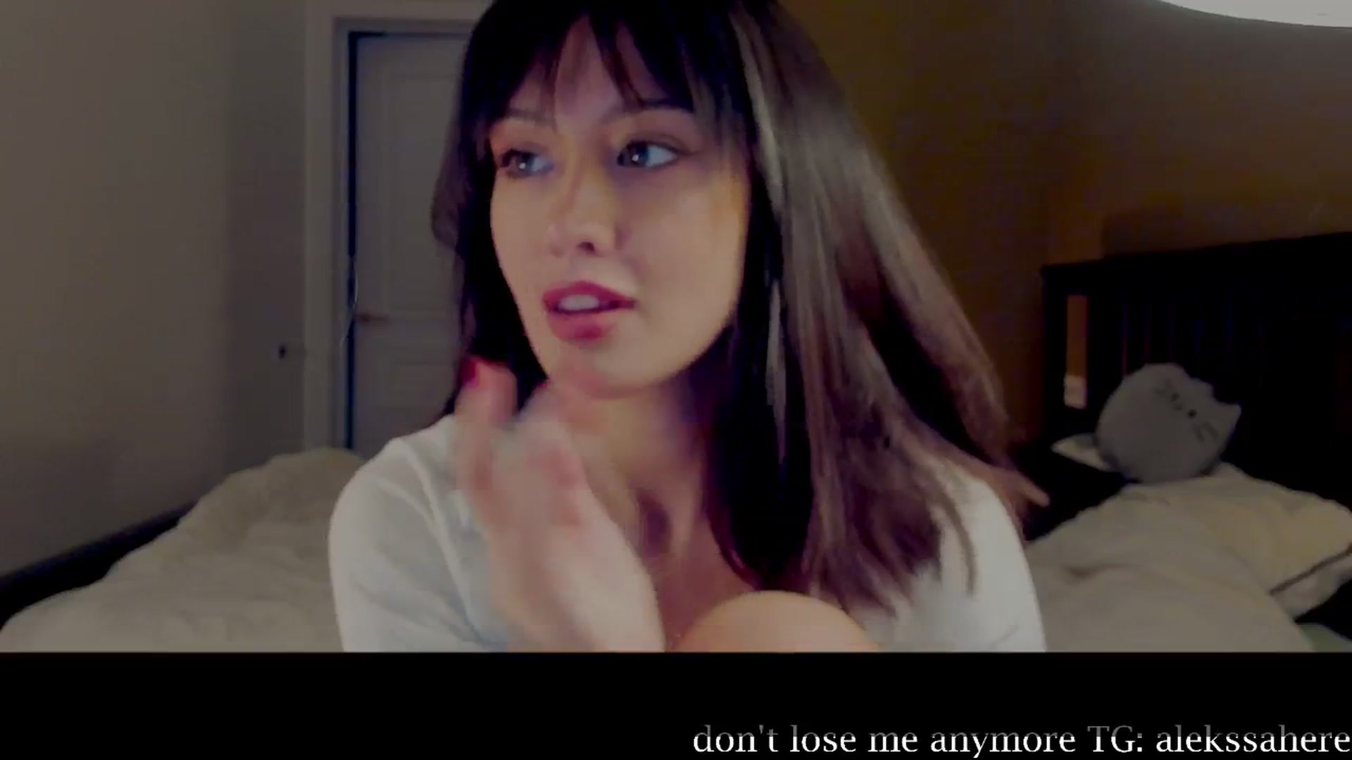 Gallery image thumbnail from AlexaGirl1's myfreecams stream on, 12/17/2025, 17:35 image 4 of 20