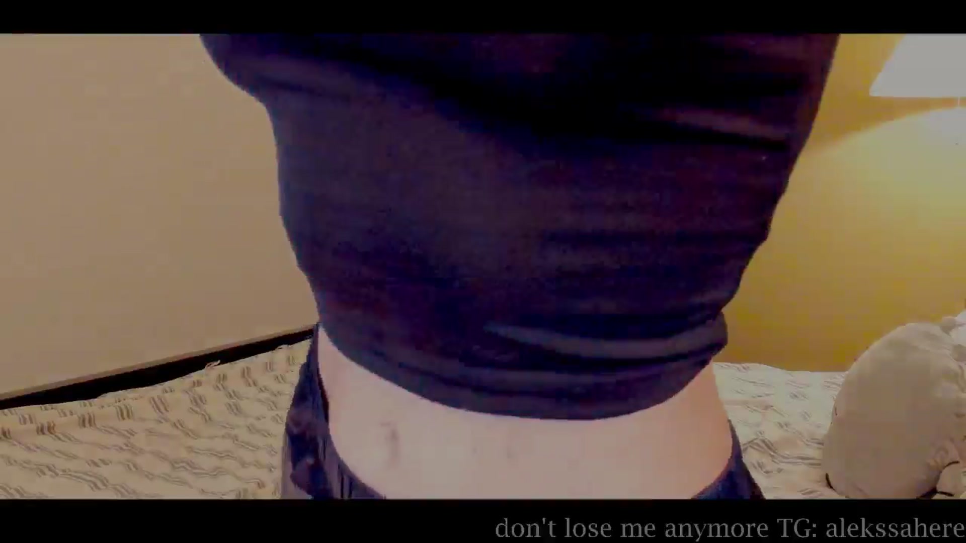 Gallery image thumbnail from AlexaGirl1's myfreecams stream on, 04/22/2026, 17:49 image 19 of 20