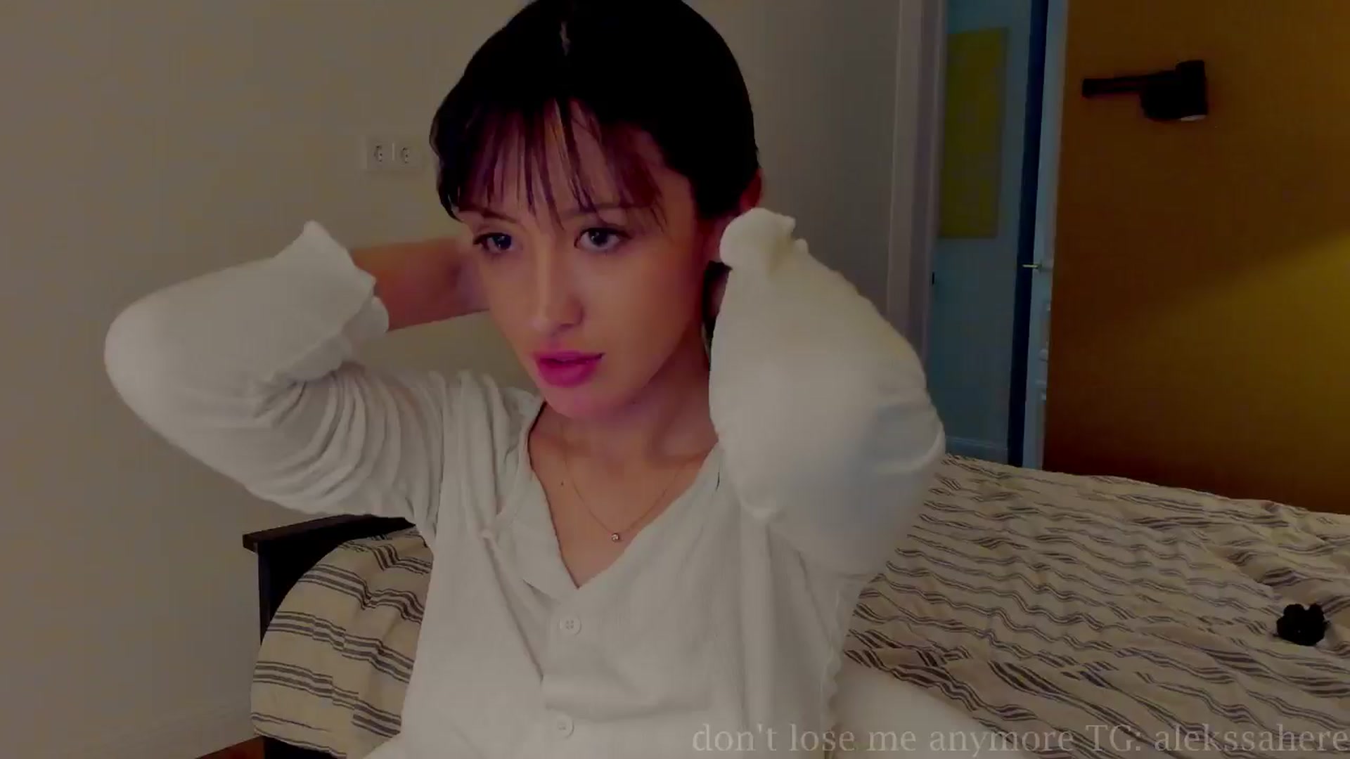 Gallery image thumbnail from AlexaGirl1's myfreecams stream on, 04/25/2026, 19:04 image 2 of 20