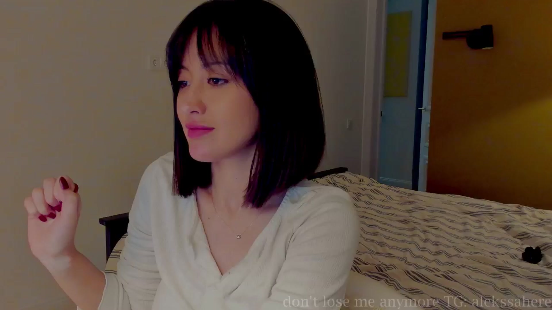 Gallery image thumbnail from AlexaGirl1's myfreecams stream on, 04/25/2026, 19:04 image 8 of 20