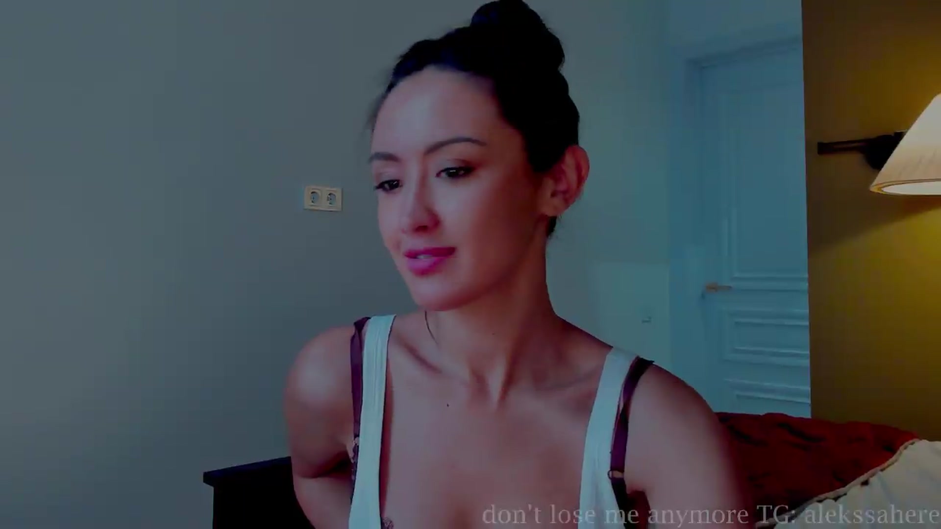 Gallery image thumbnail from AlexaGirl1's myfreecams stream on, 08/09/2026, 14:43 image 13 of 20