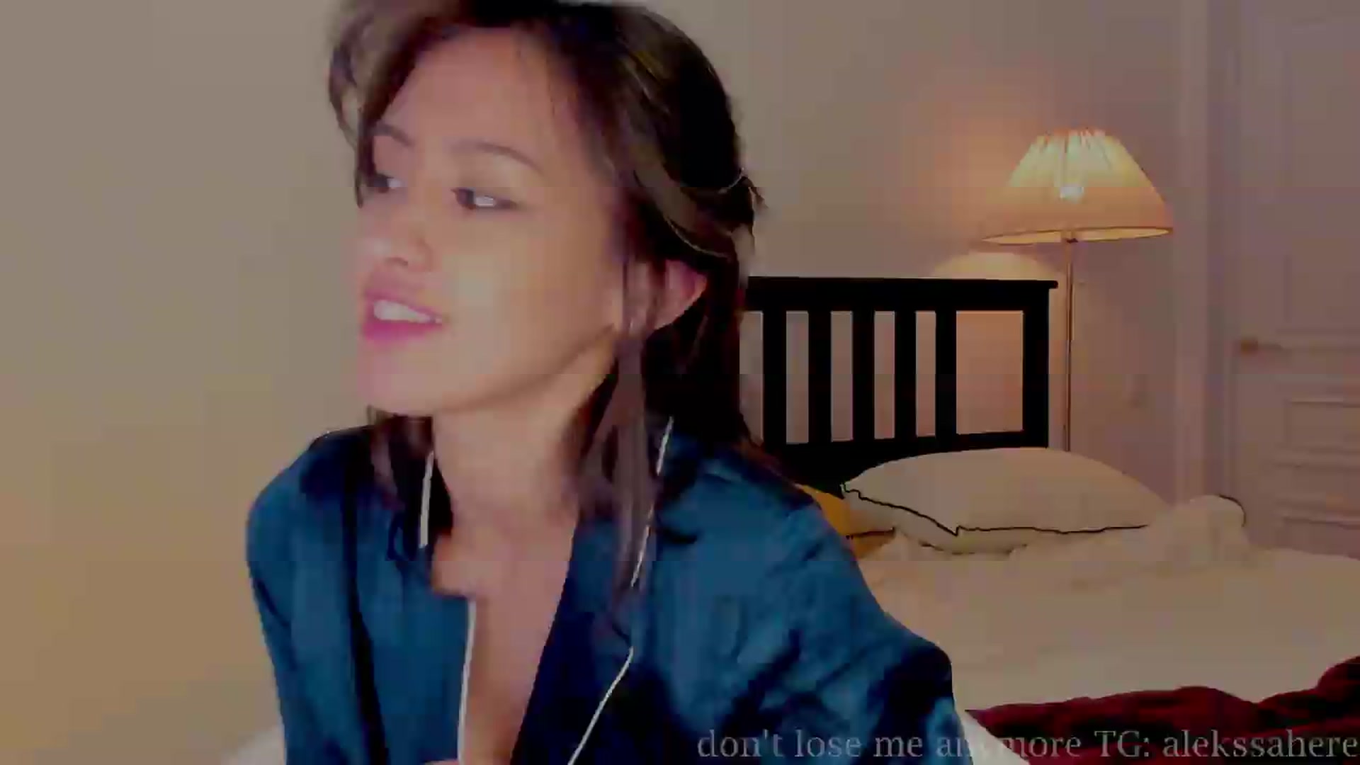 Gallery image thumbnail from AlexaGirl1's myfreecams stream on, 09/08/2026, 17:34 image 17 of 20
