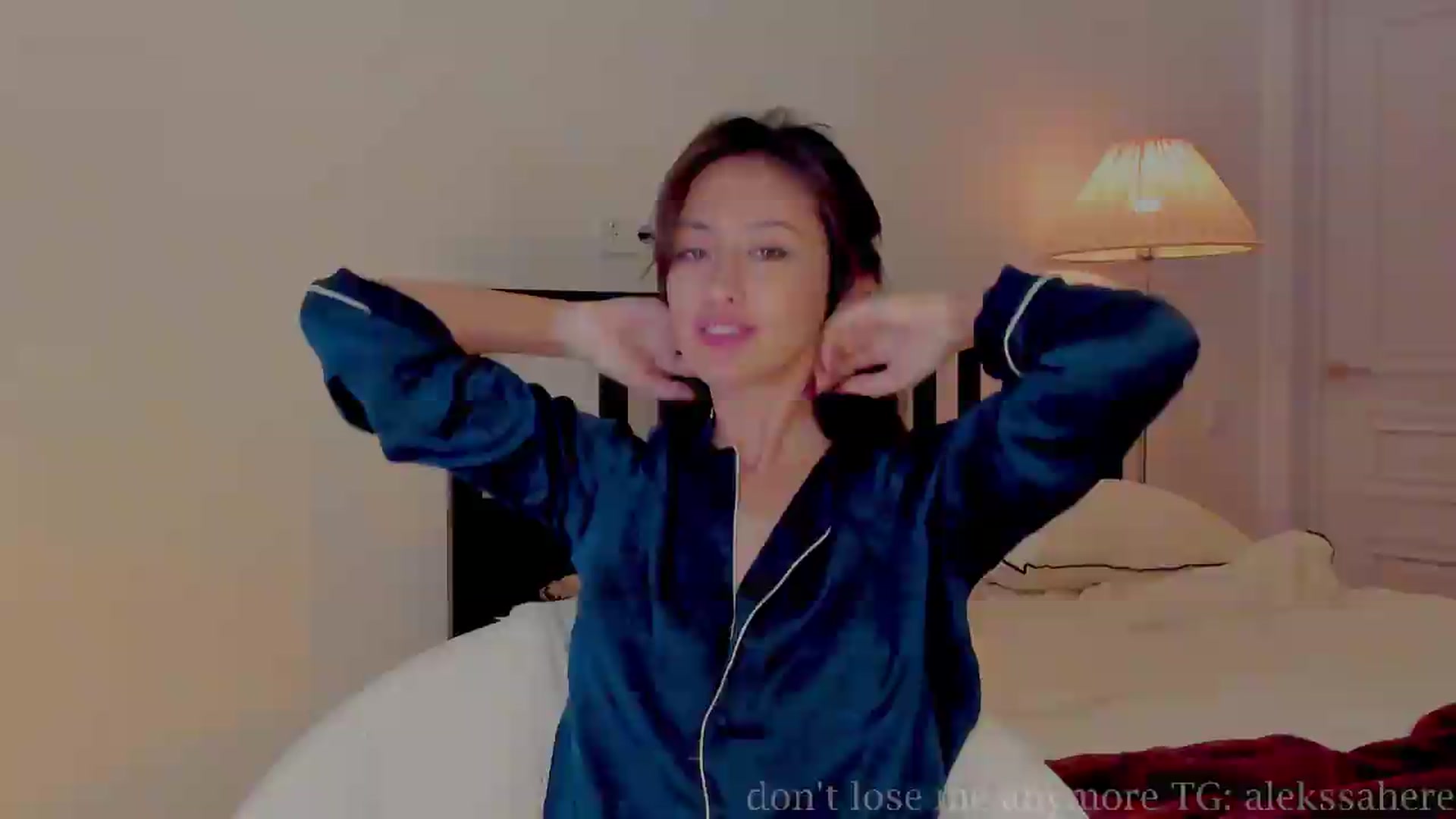 Gallery image thumbnail from AlexaGirl1's myfreecams stream on, 09/08/2026, 17:34 image 12 of 20