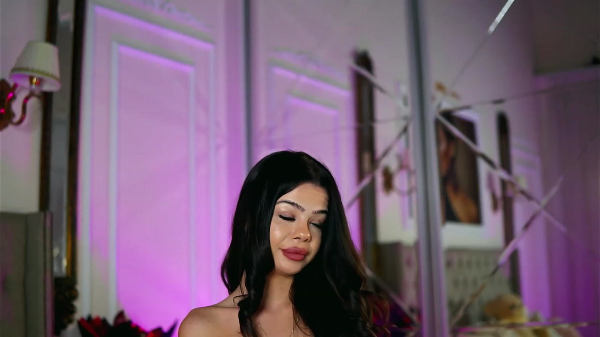Gallery image thumbnail from AlexaHeyesz's myfreecams stream on, 02/09/2023, 11:48 image 15 of 20